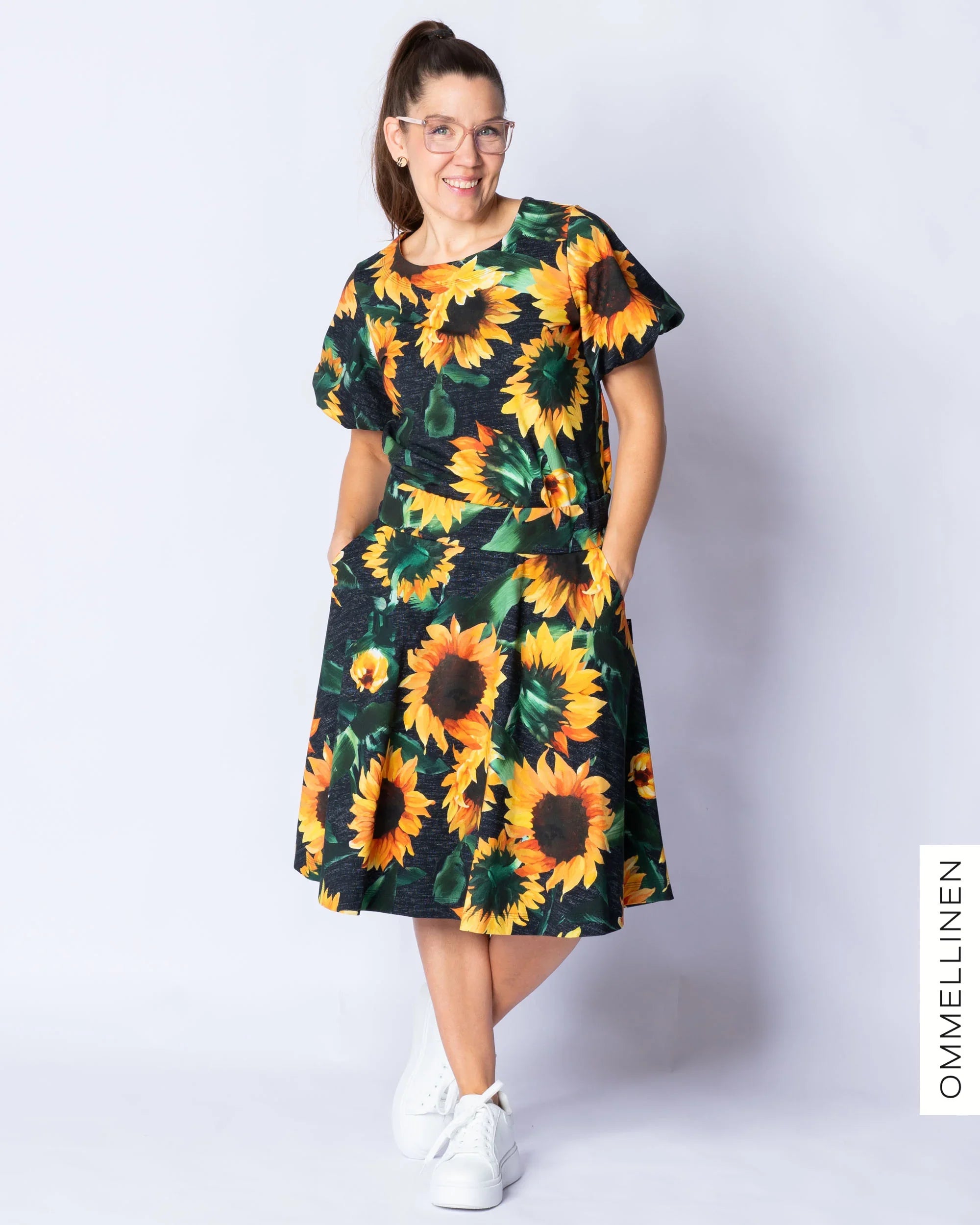 LEMPI skirt, Auringonkukka - black