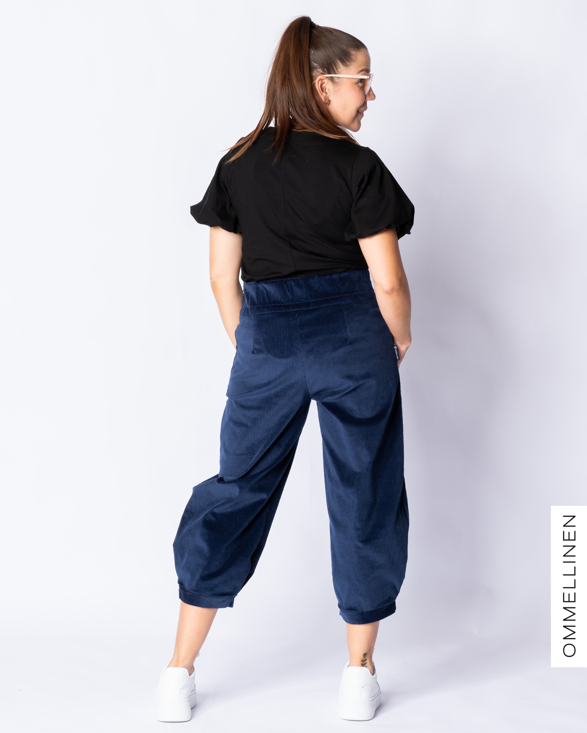 CORDUROY short pants, blue