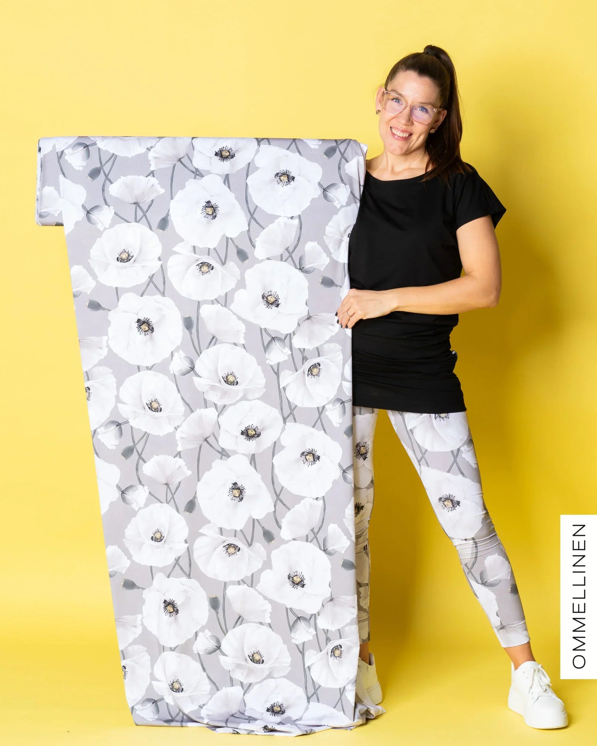 Lycra, Yökukka - light grey/white