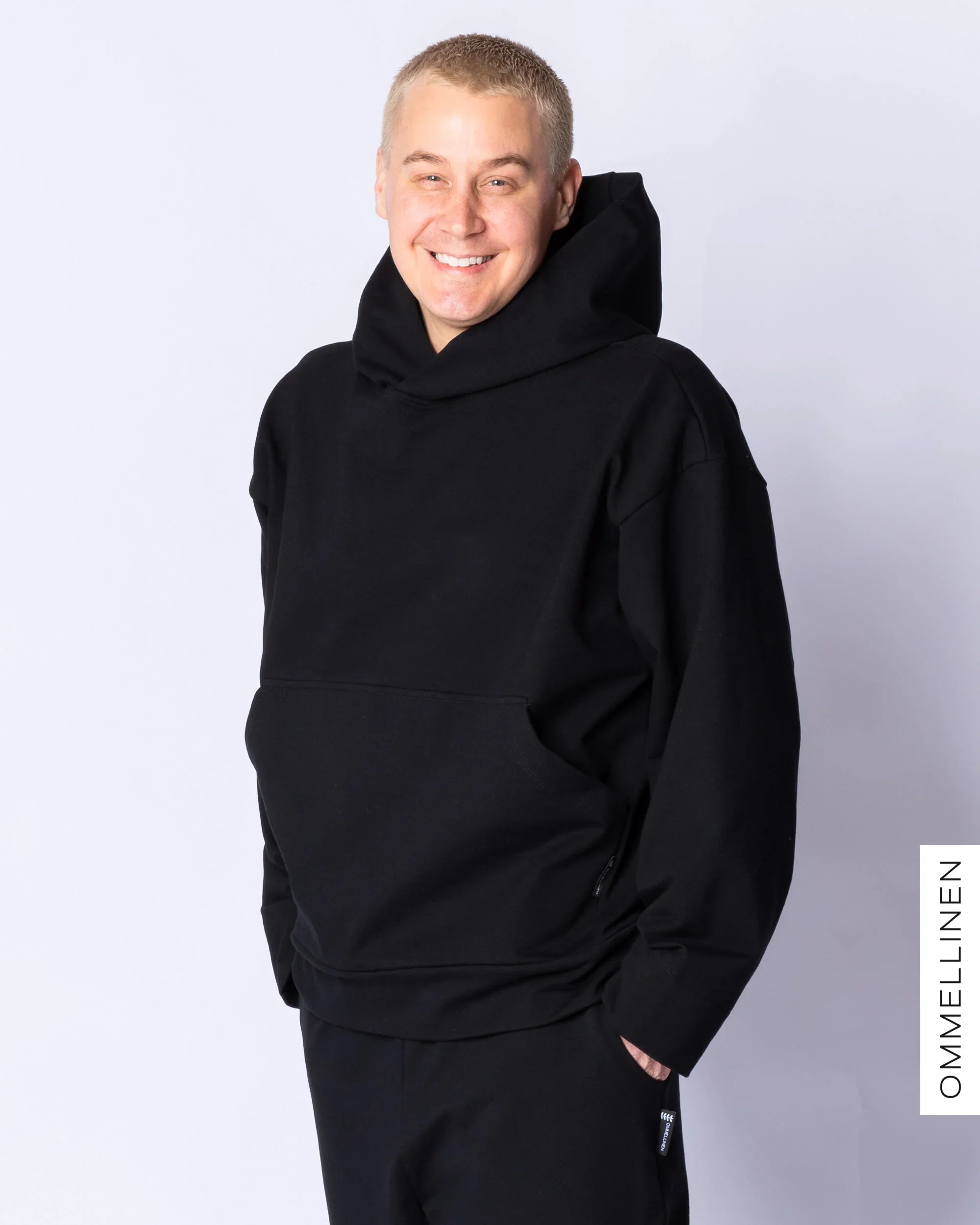 MIKI -hoodie, black