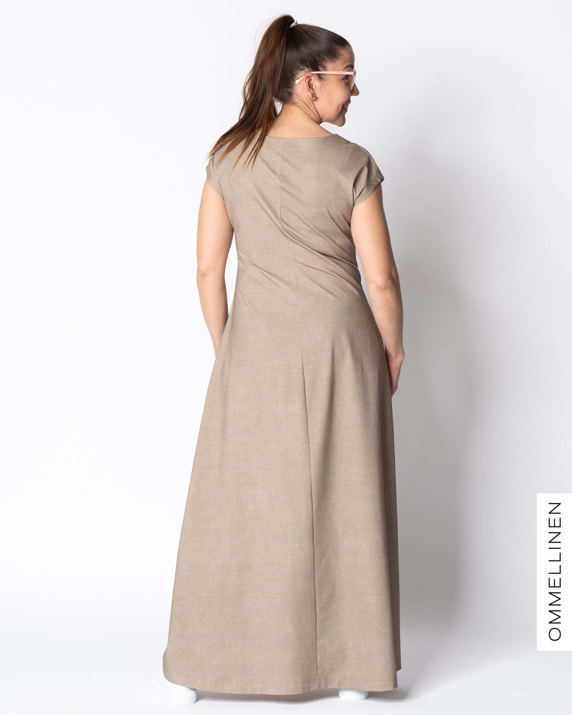 WHOOPS! MIELI dress, Yökukka - sand/off-white - XL