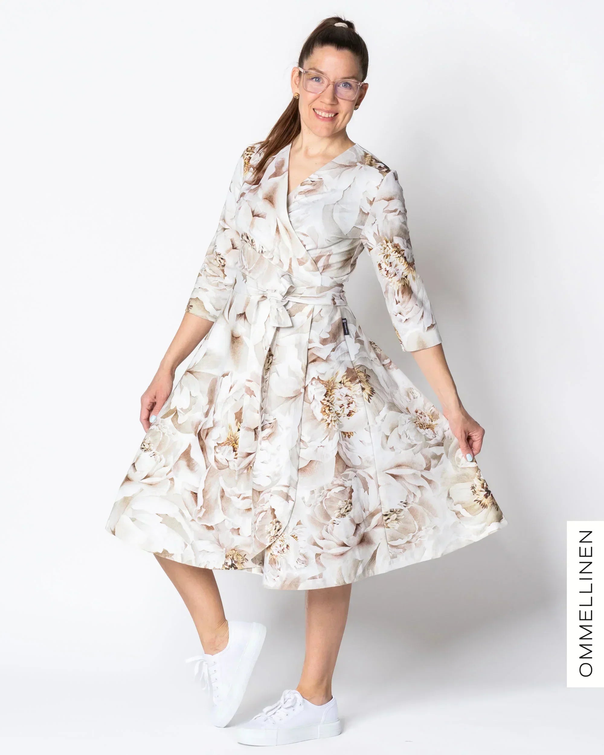 WRAP dress, Ikuisuus - white