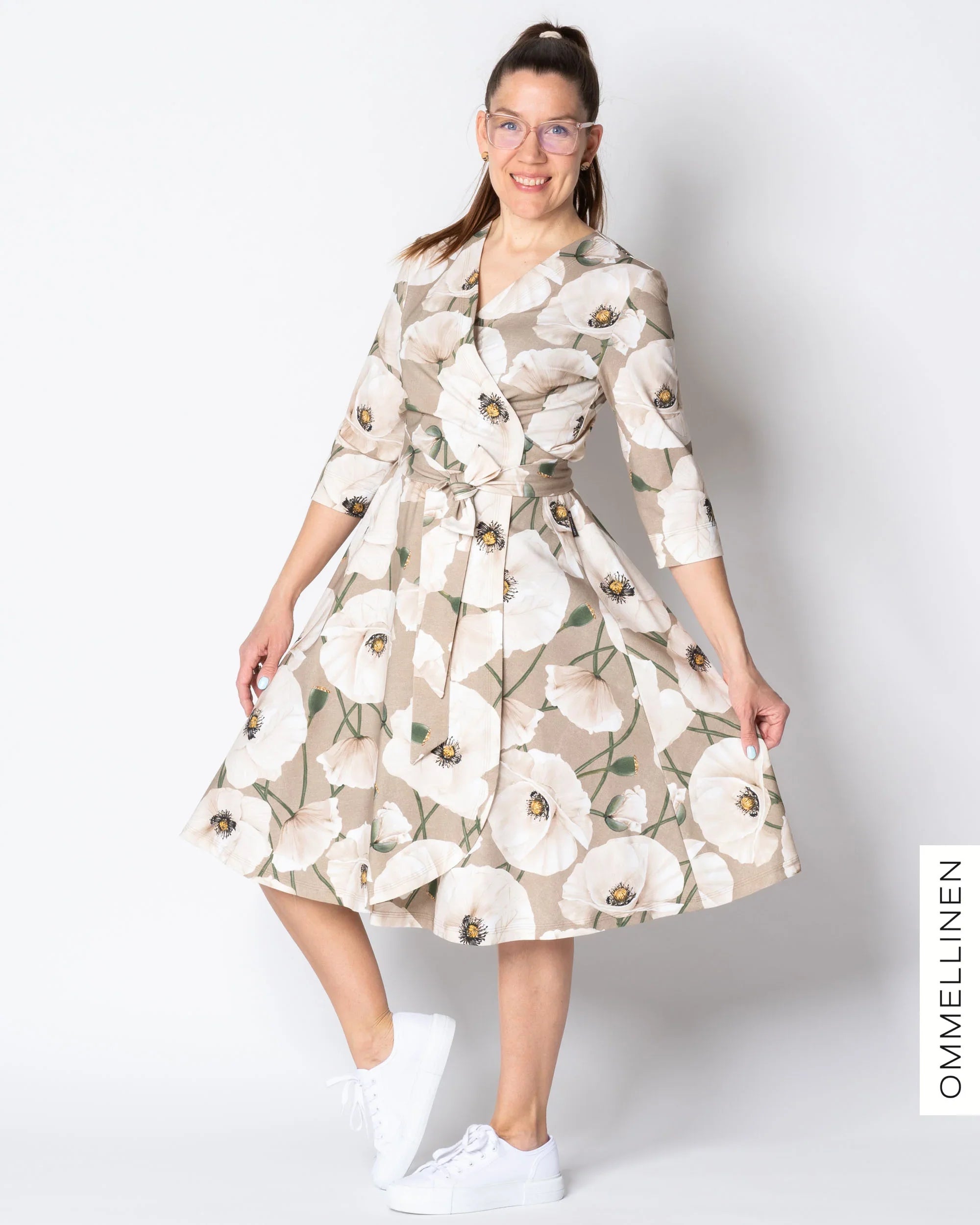 WRAP dress, Yökukka - sand/off-white