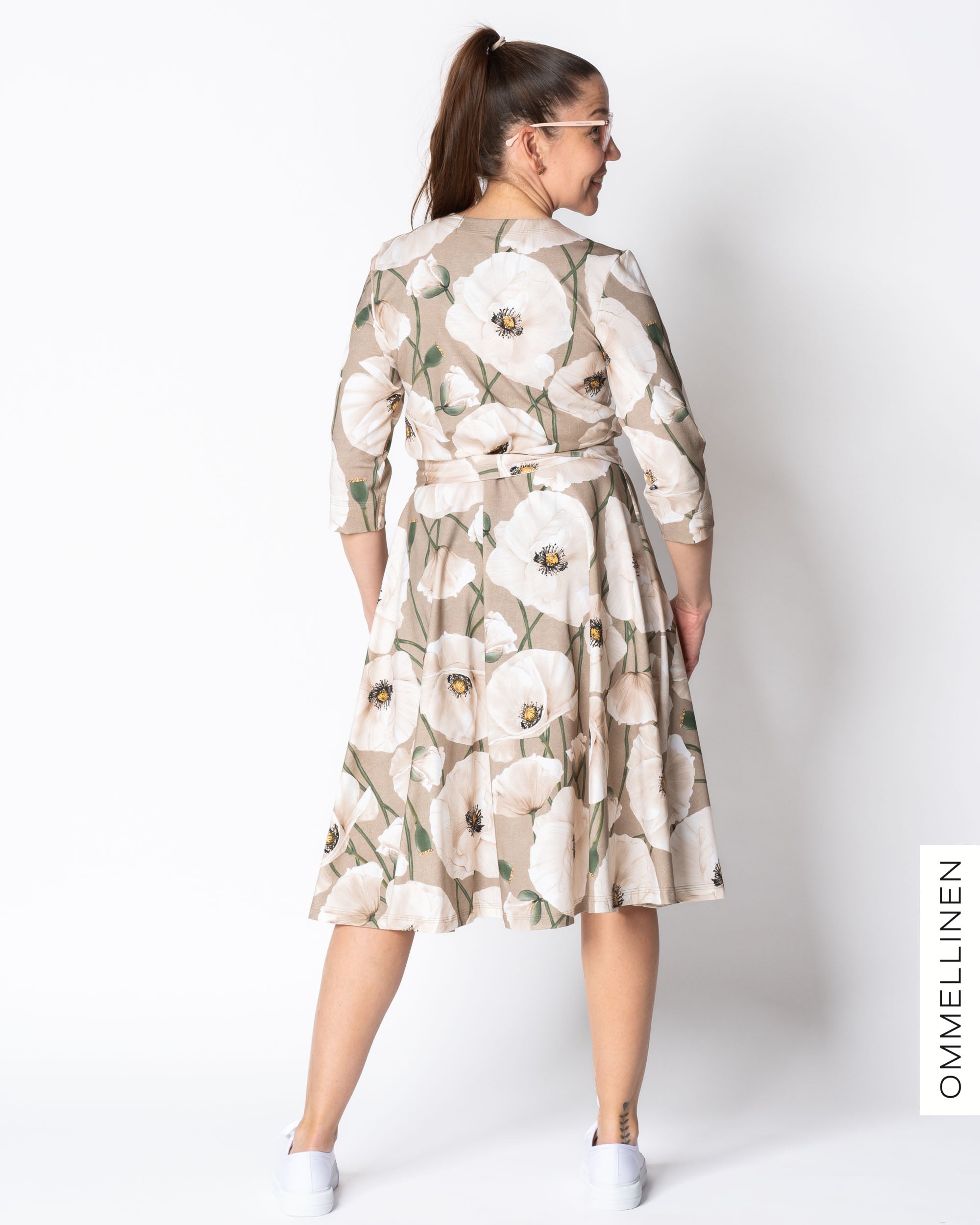 WRAP dress, Yökukka - sand/off-white