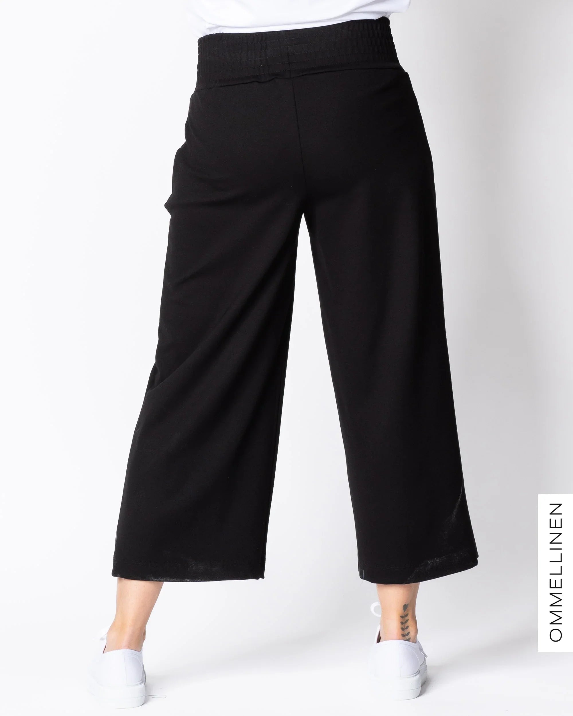 UNELMA pants, black