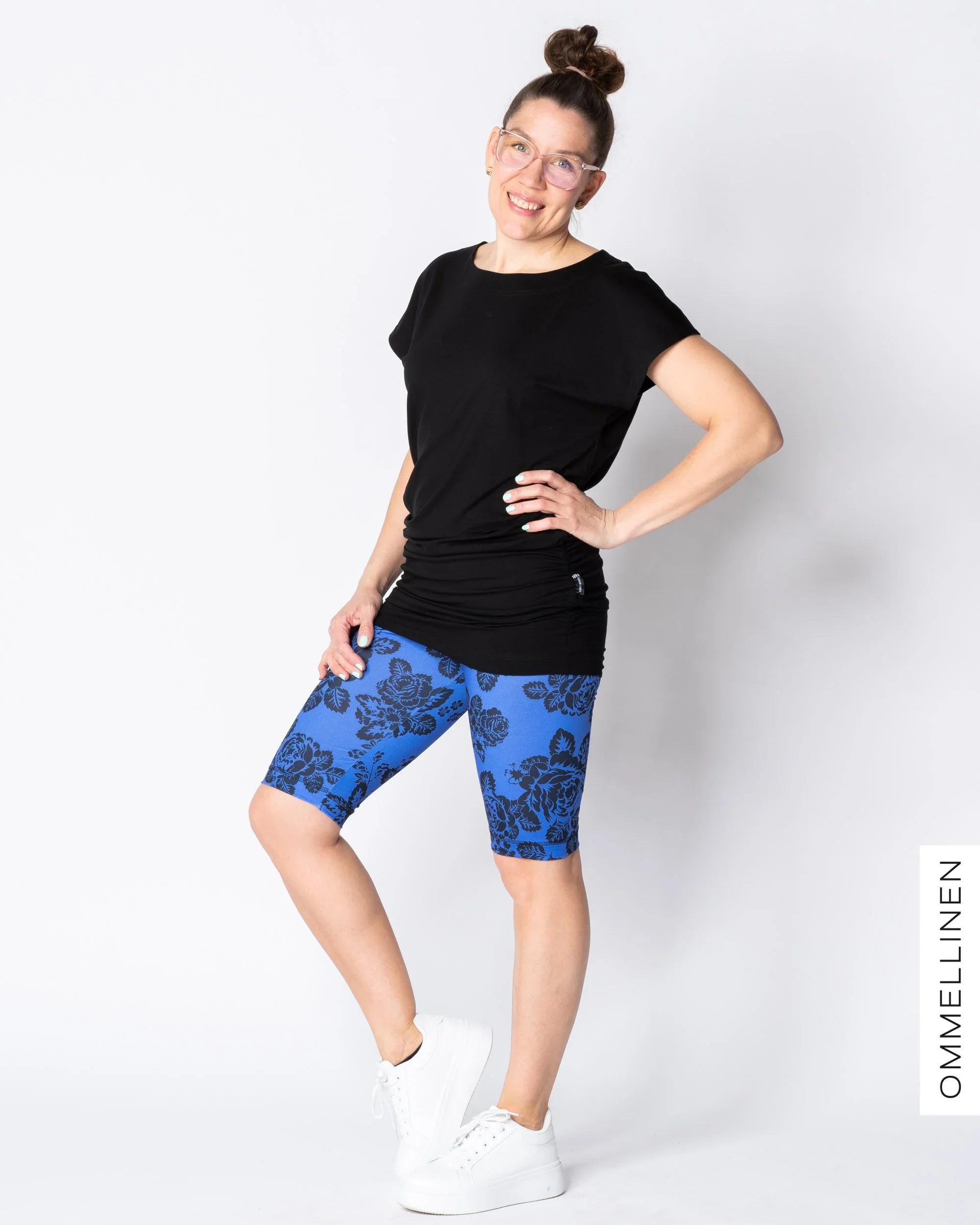 SPORT shorts, Babushka Roses Lace - blue