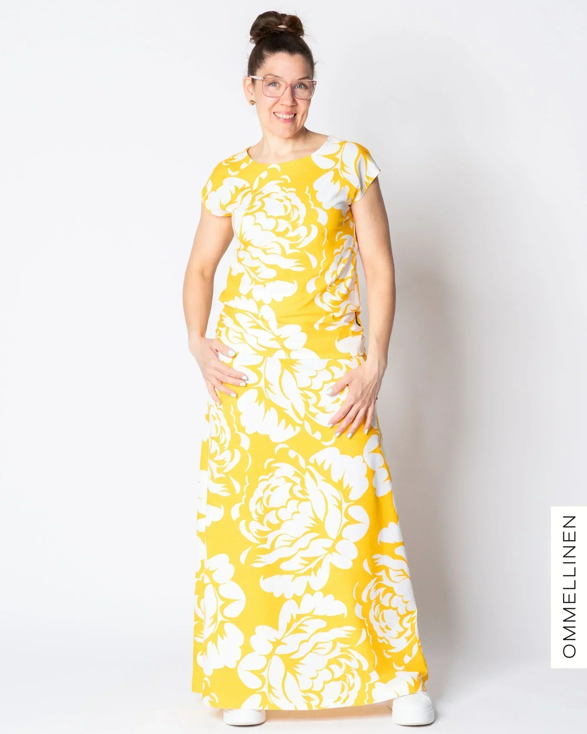 LEMPI t-shirt, Babushka Roses Giant - yellow/white