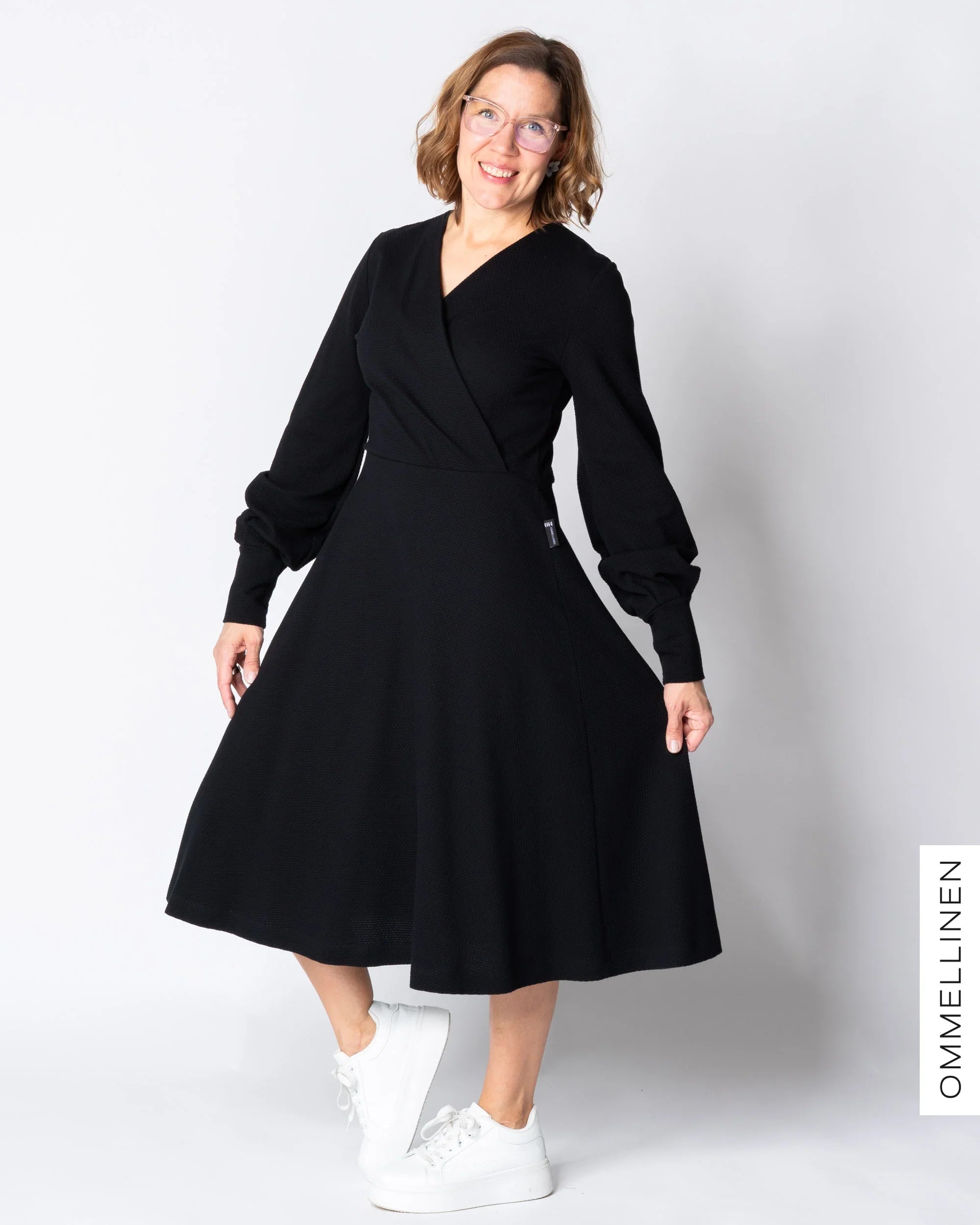 HELMI dress, black