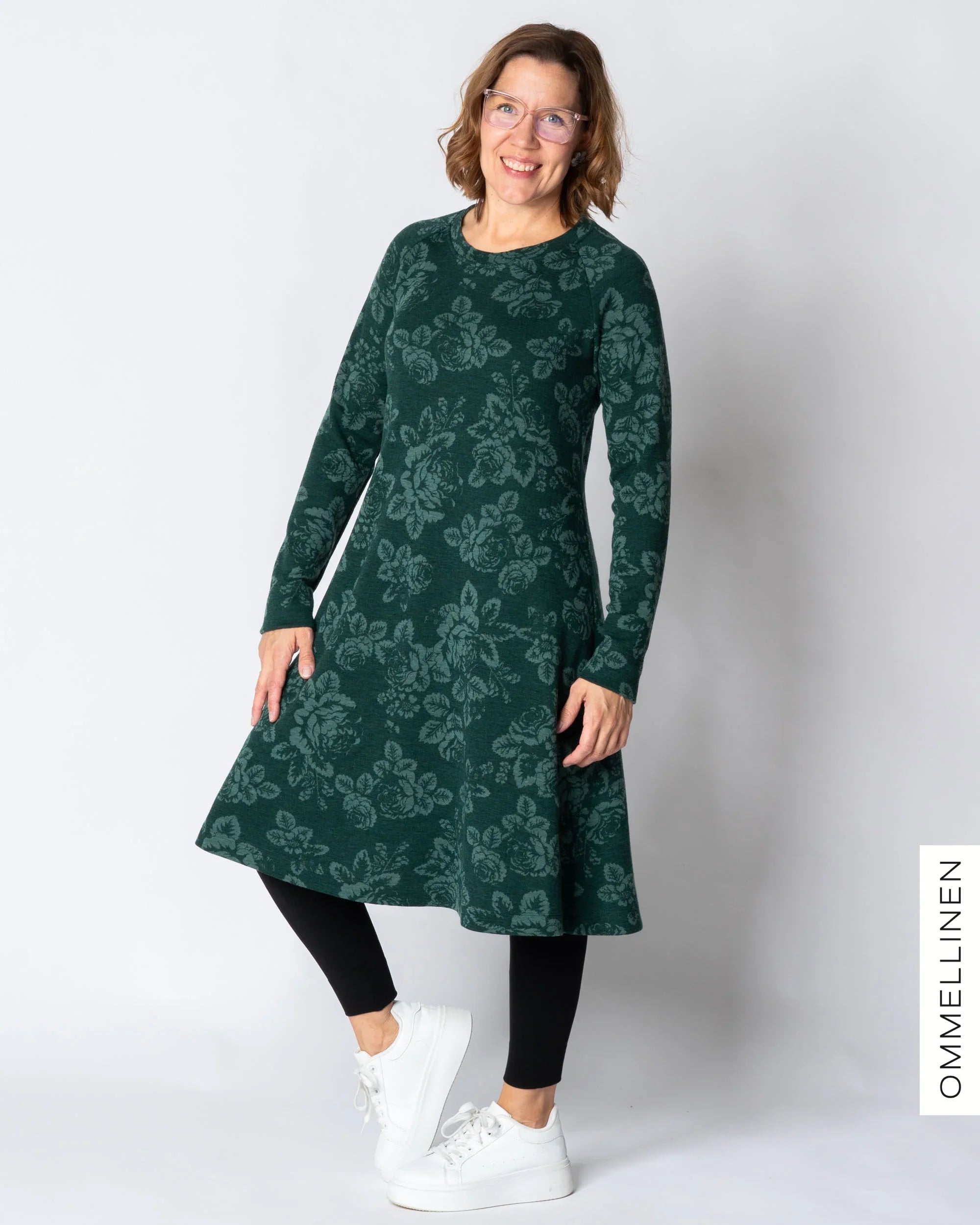 MERINO dress, Babushka Roses - green