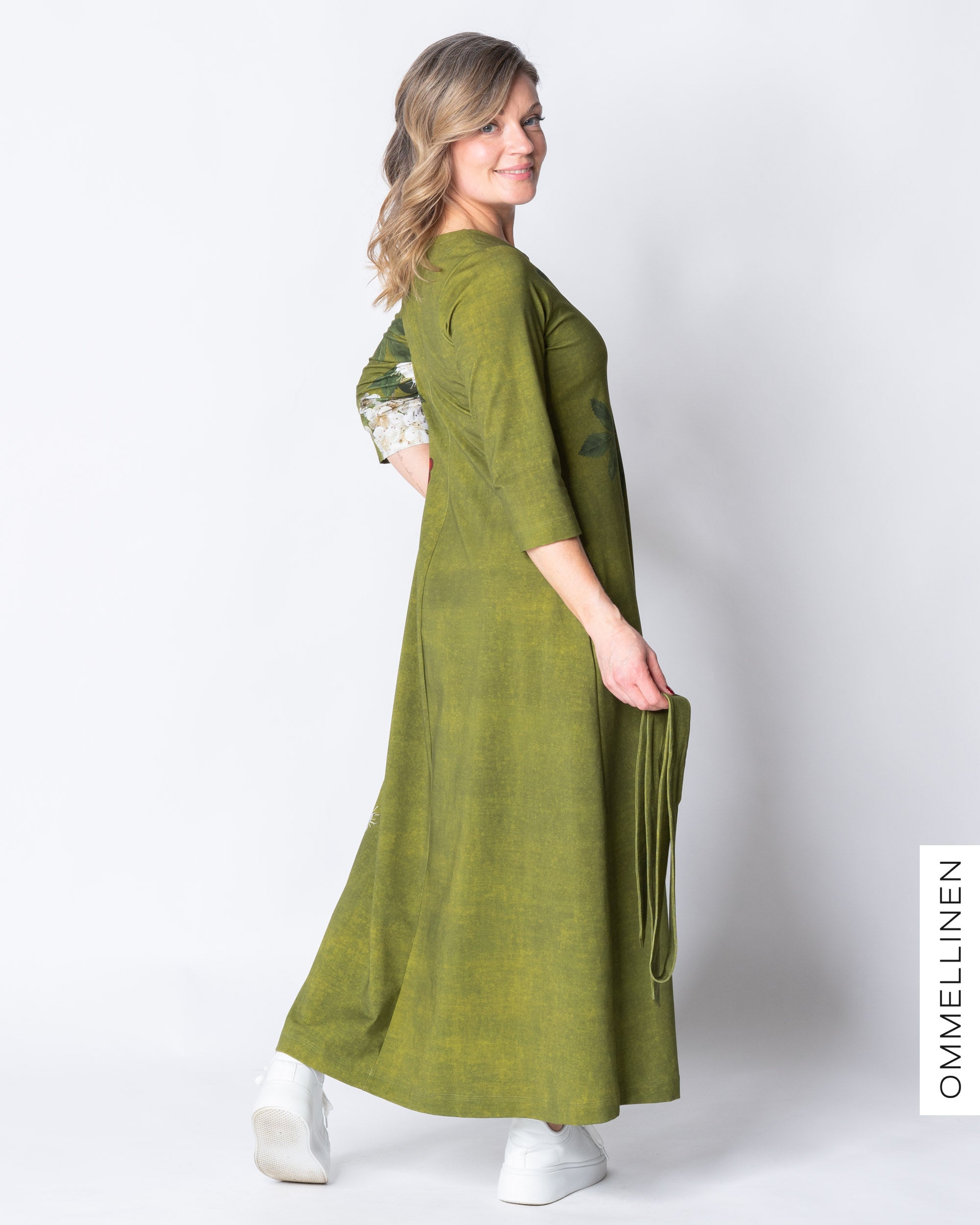 UNELMA dress, Giant pihlaja - green