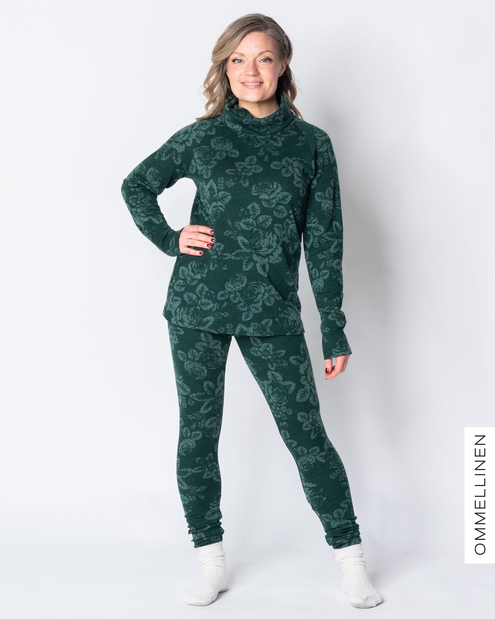 MERINO leggings, Babushka Roses - green