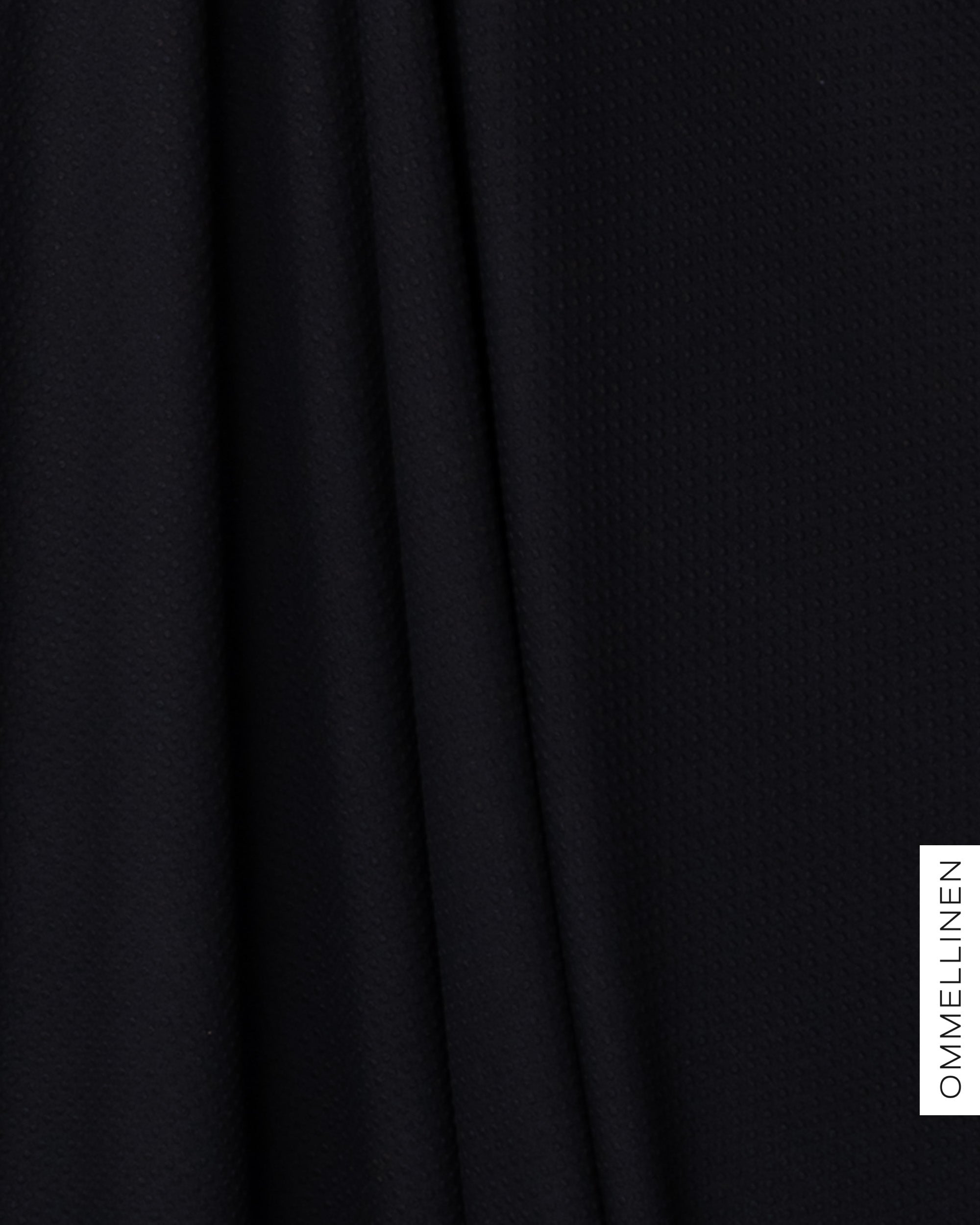 Embossed viscose knit - PRE-CUT, black