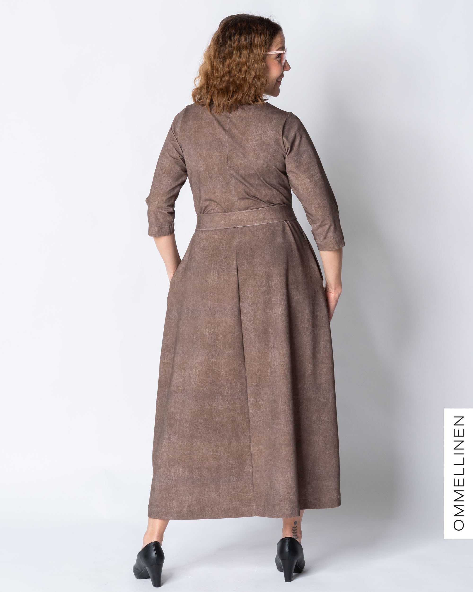 UNELMA dress, Yökukka - brown