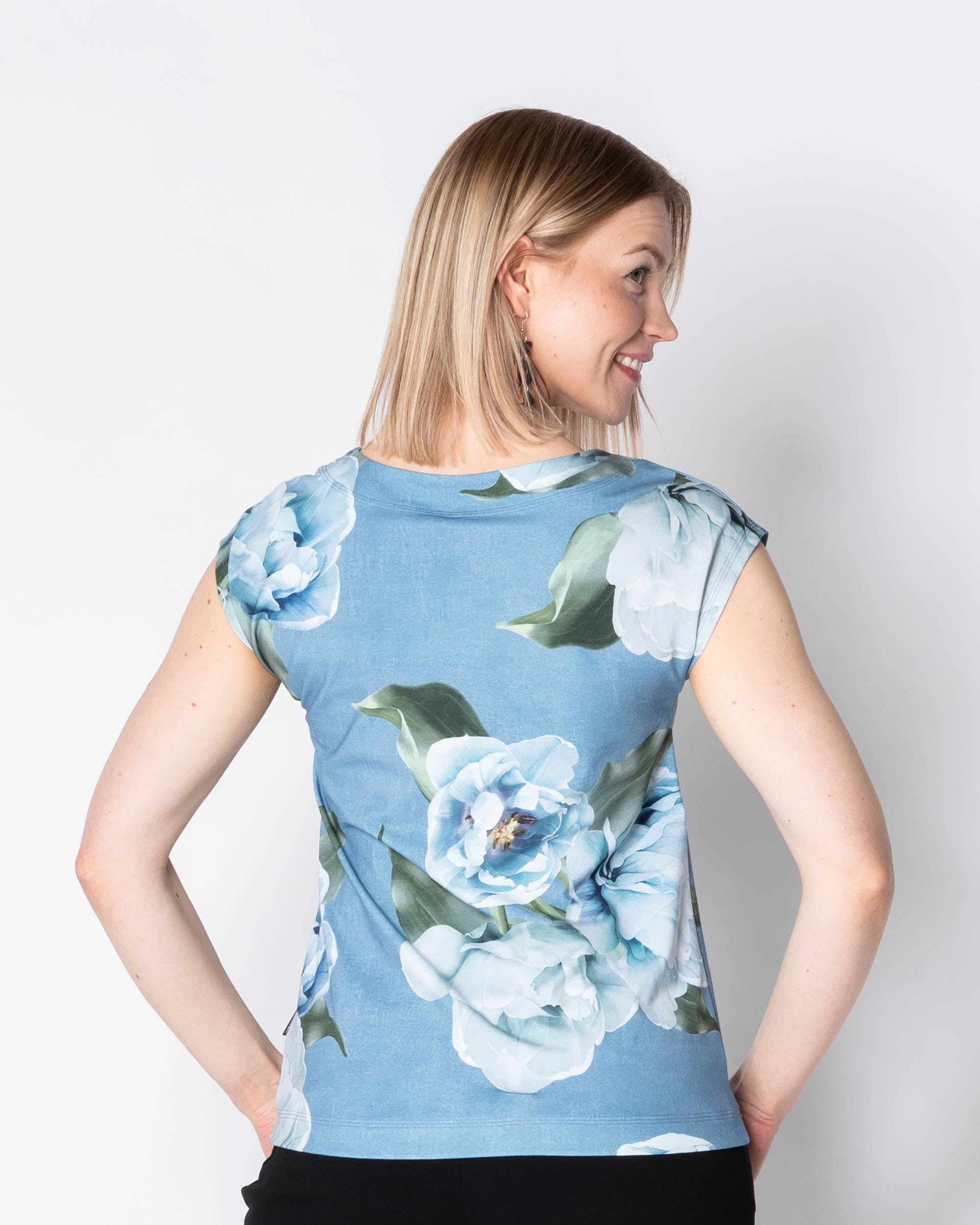 LEMPI t-shirt, La Belle continuous - light blue