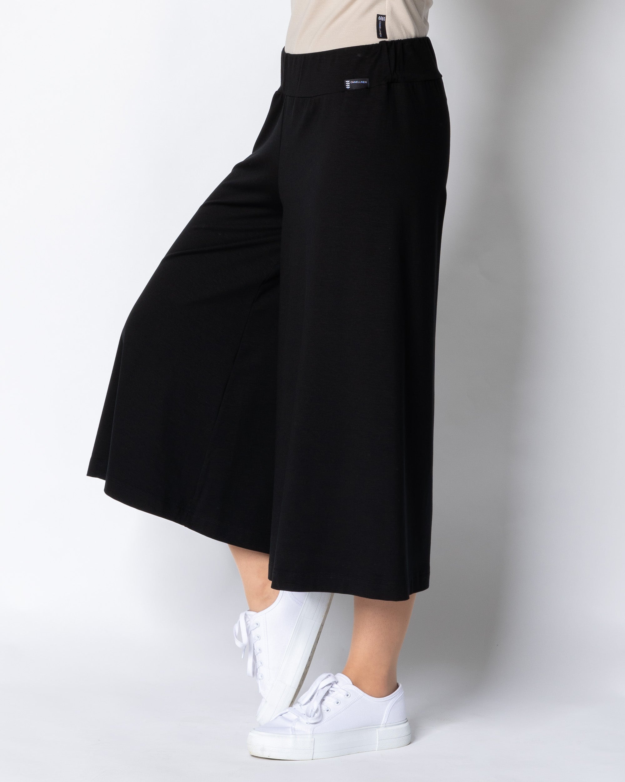 HULMU pants, black