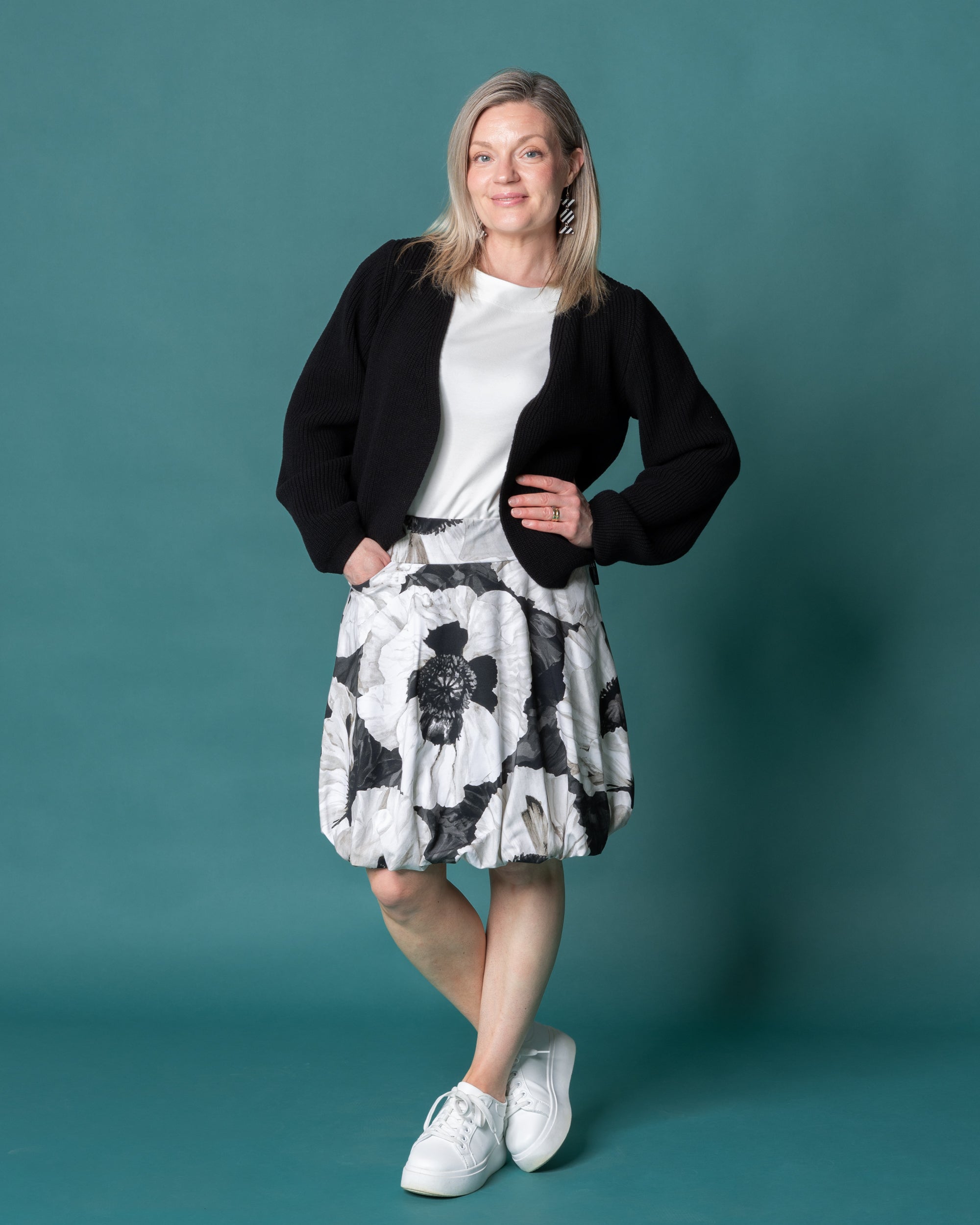 NEULE cardigan - merino, black