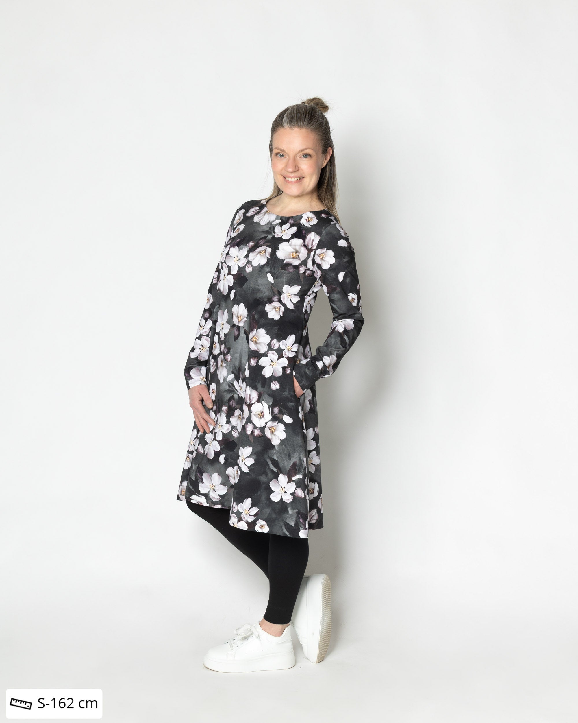 DRESS tunic, Omenankukkia - light