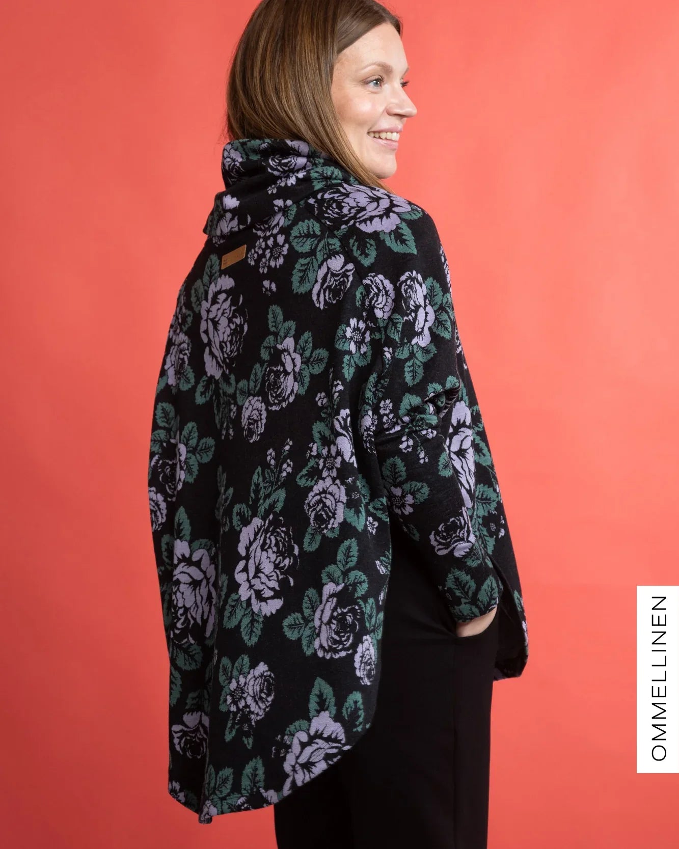 PANCHO, Babushka Roses - black/green/lilac