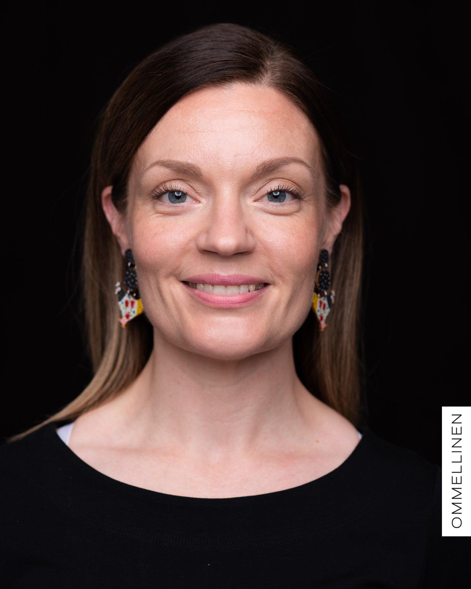 Korvakorut, Kana - riippuva - Ommellinen