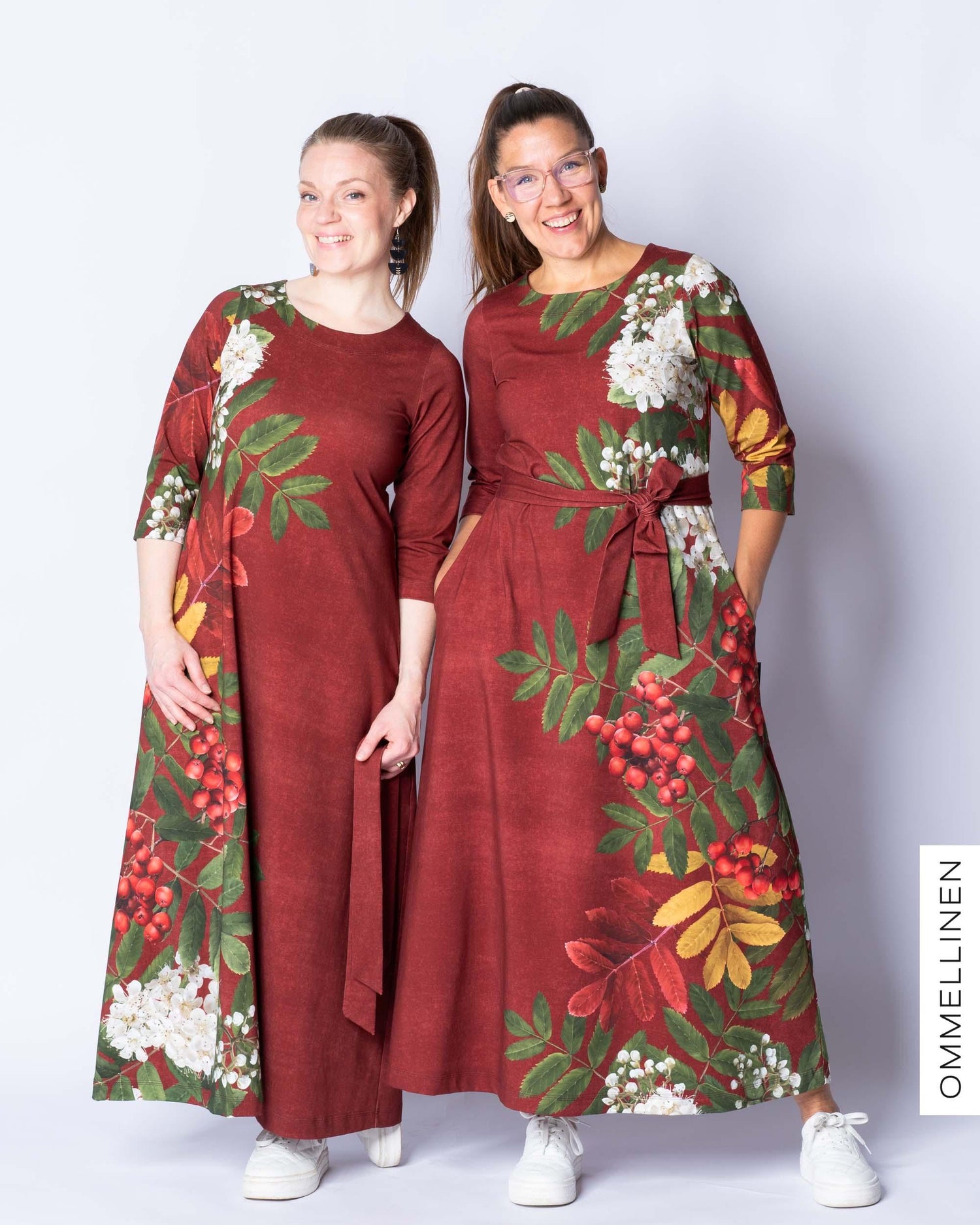 UNELMA dress, Giant pihlaja - red