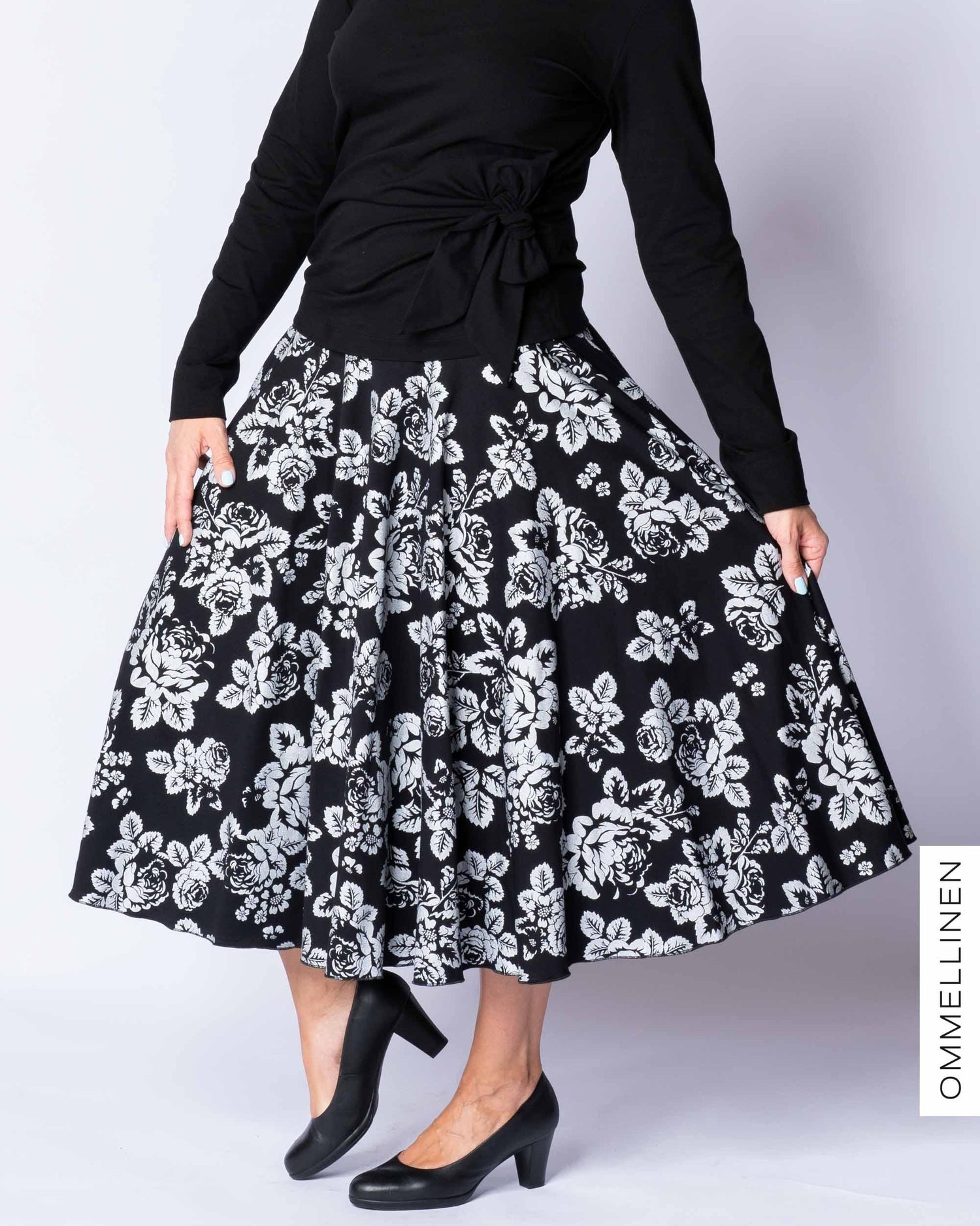 GLITTER skirt, Babushka Roses - silver