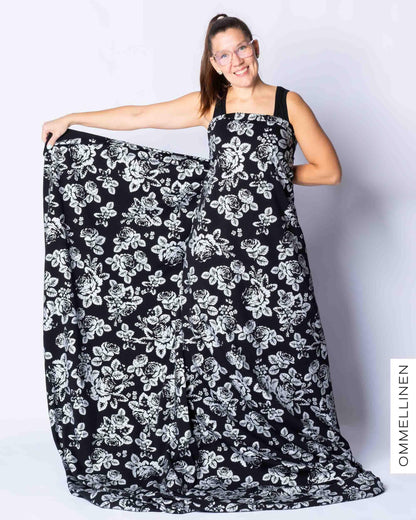 Glitter printed french terry - PRE-CUT, Babushka Roses - silver