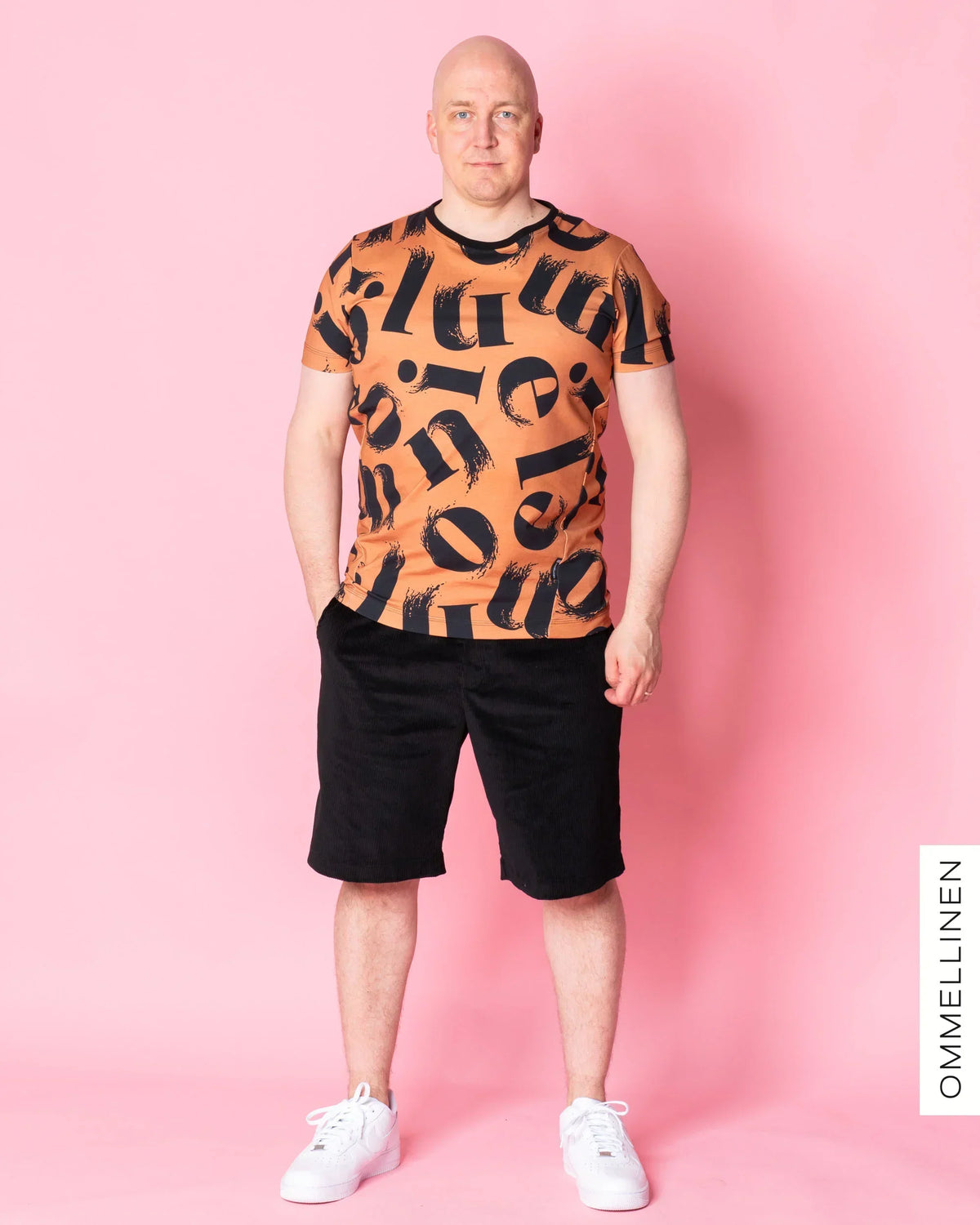 MEN'S CORDUROY shorts, black