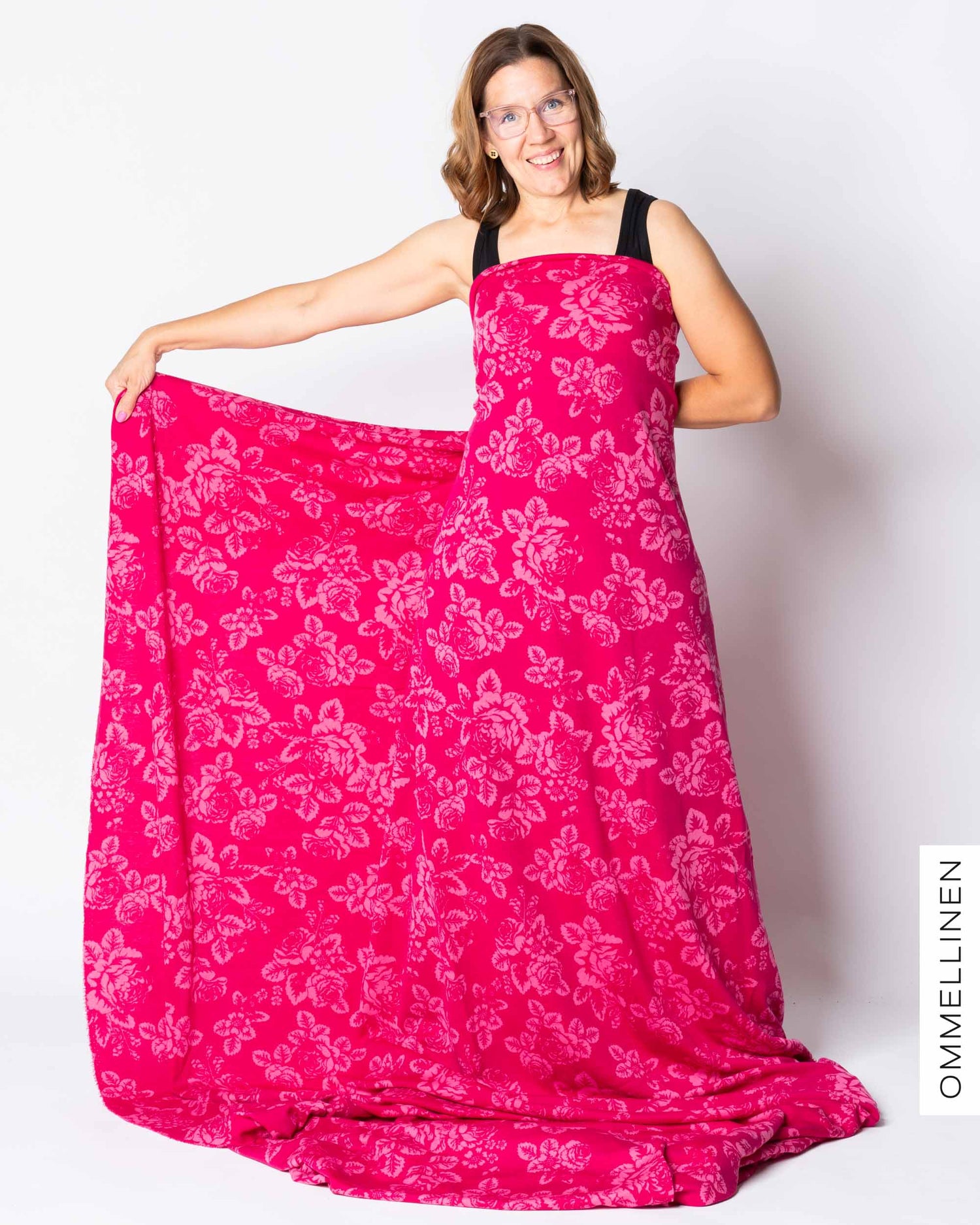 Merino wool, Babushka Roses - pink