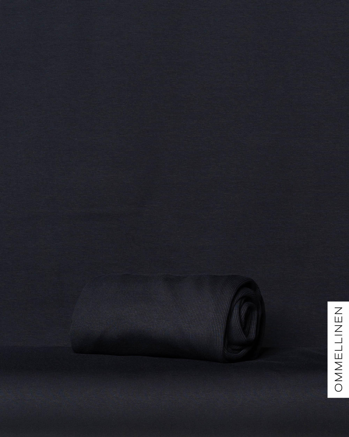 Ribbing, black