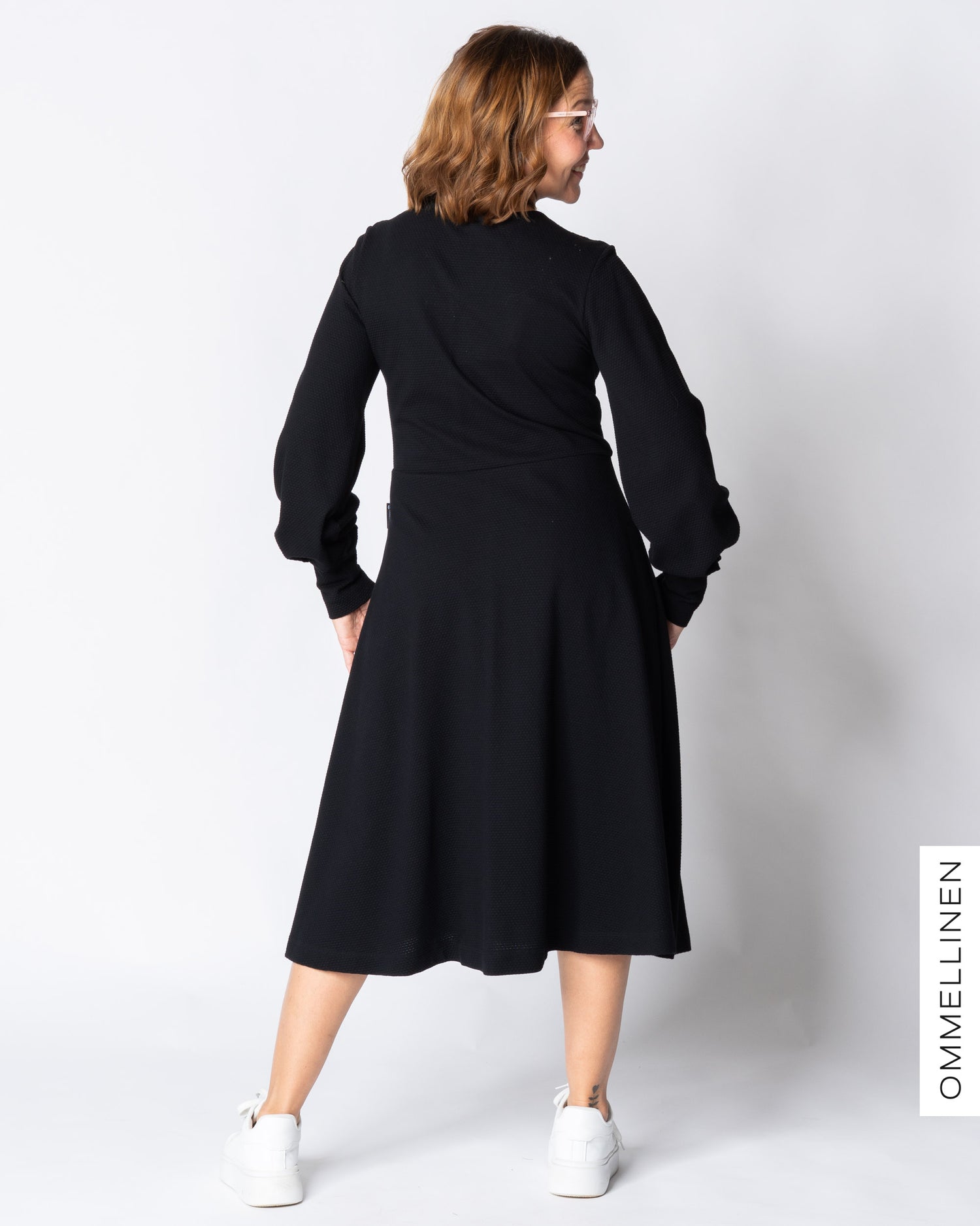 HELMI dress, black