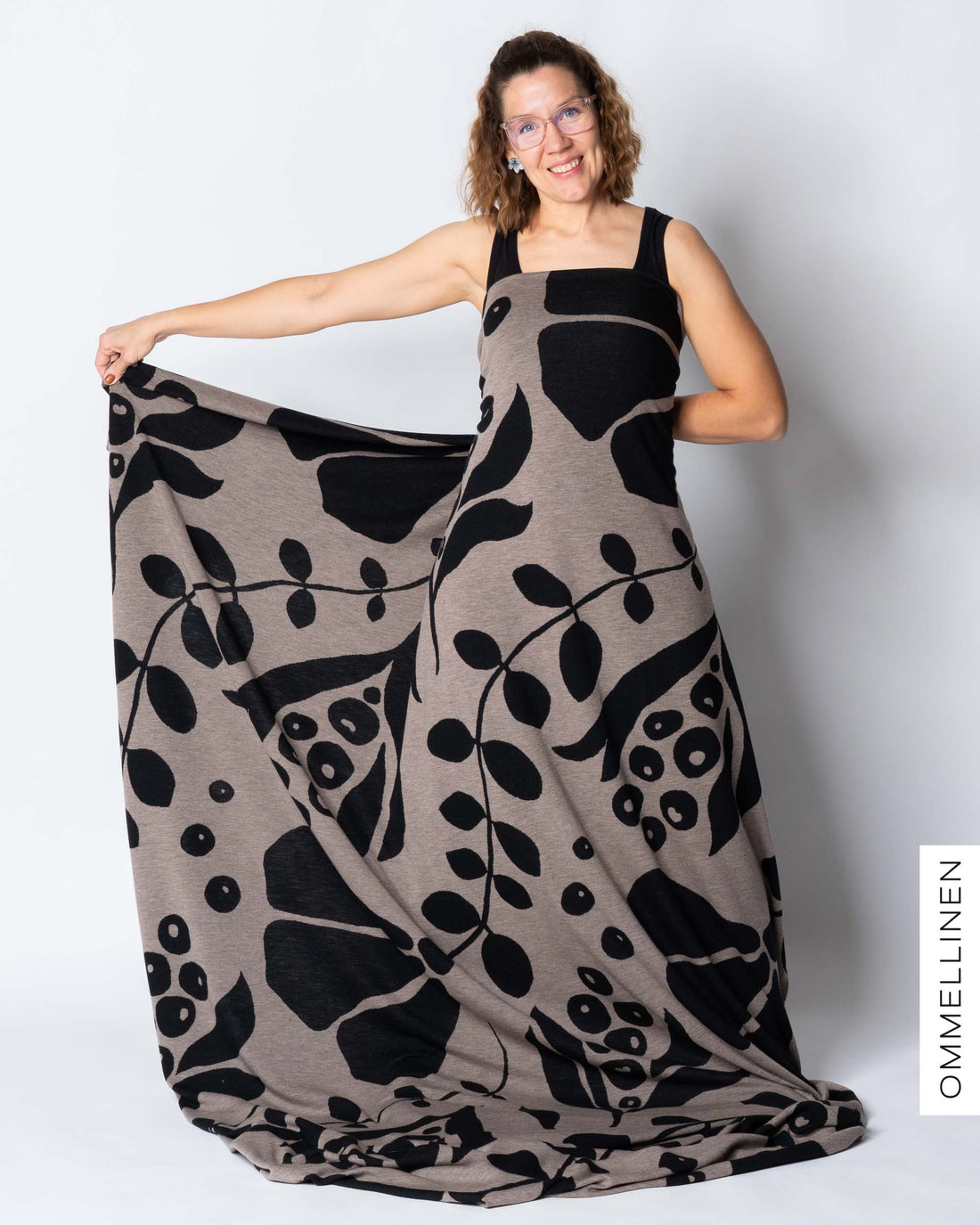Merino wool, Kaunotar - hazelnut/black