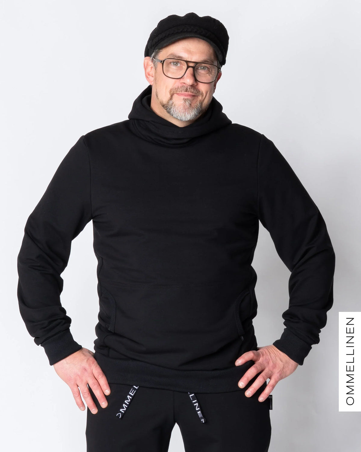 MEN'S HOODIE, black - brushed