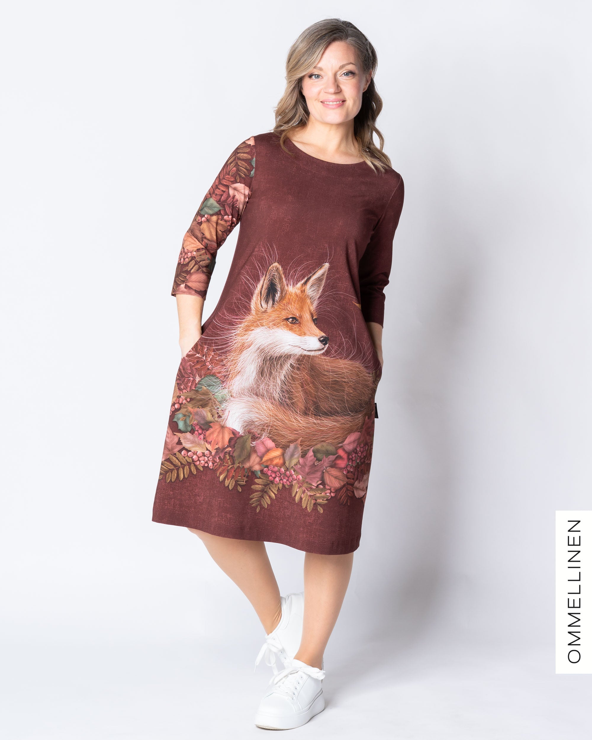 IISI dress, Syksyn lehdet ja kettu - burgundy