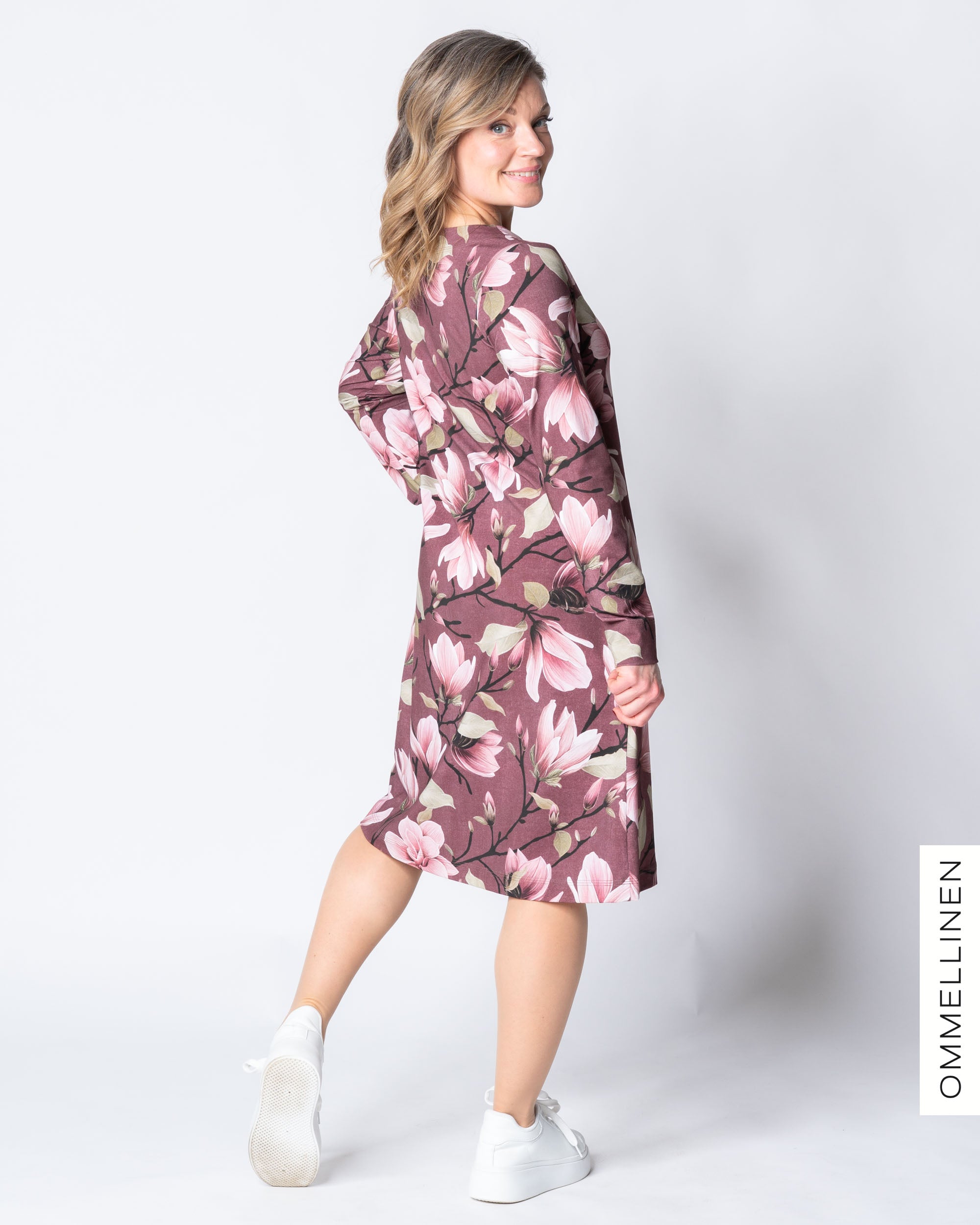 IISI dress, Magnolian kuiskaus - berry