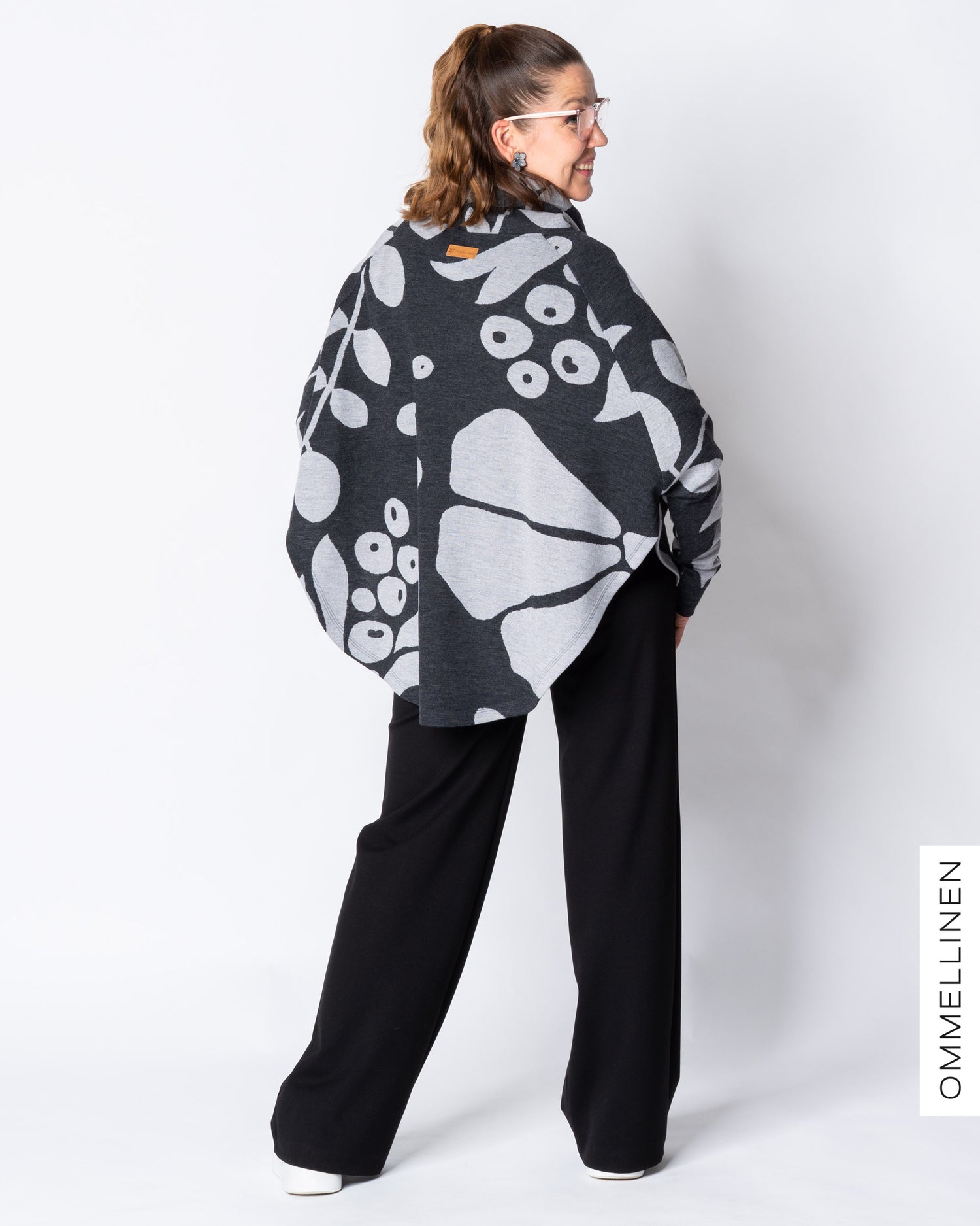 PANCHO, Kaunotar - grey