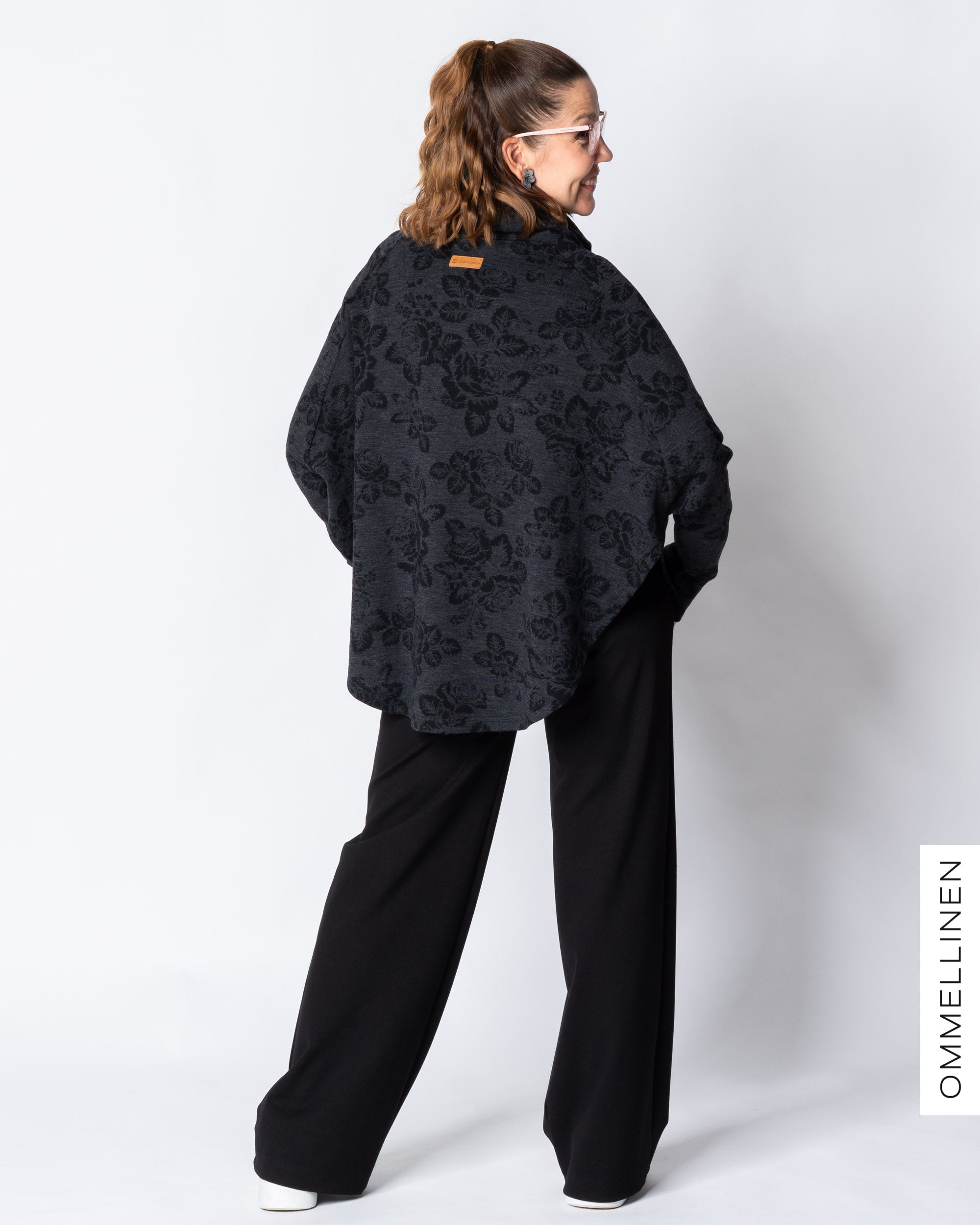 PANCHO, Babushka Roses - grey/black