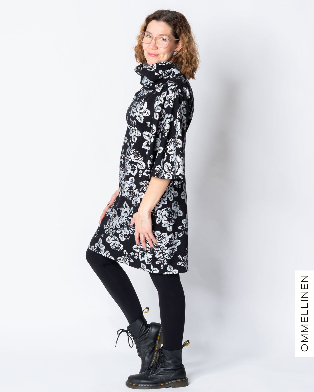 HULMU tunic, Babushka Roses - silver