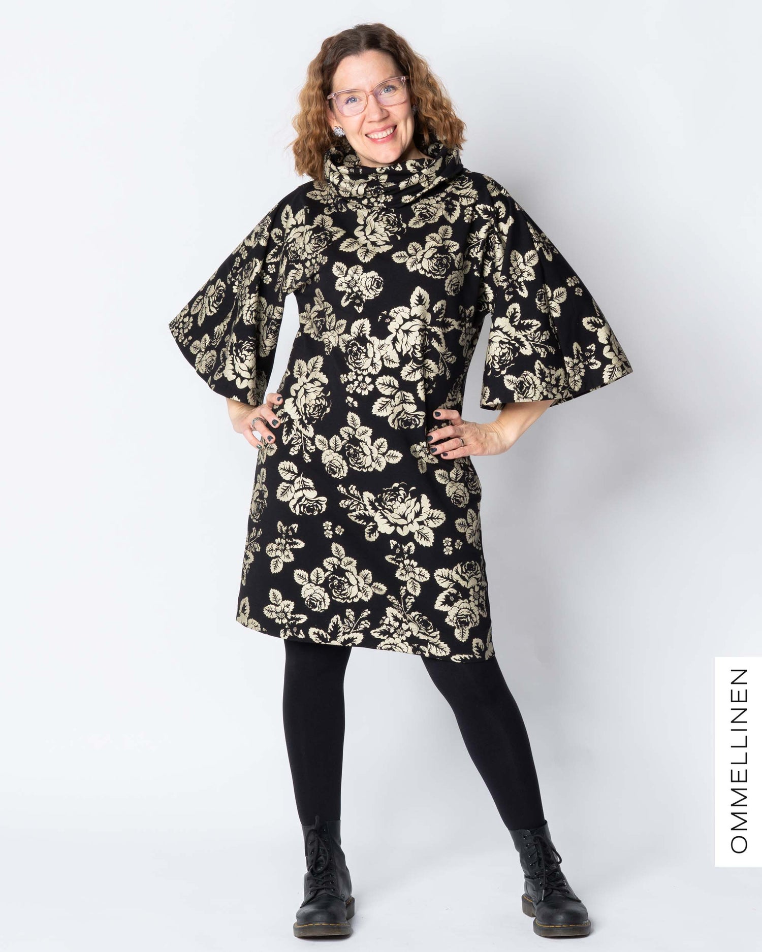 HULMU tunic, Babushka Roses - gold champagne