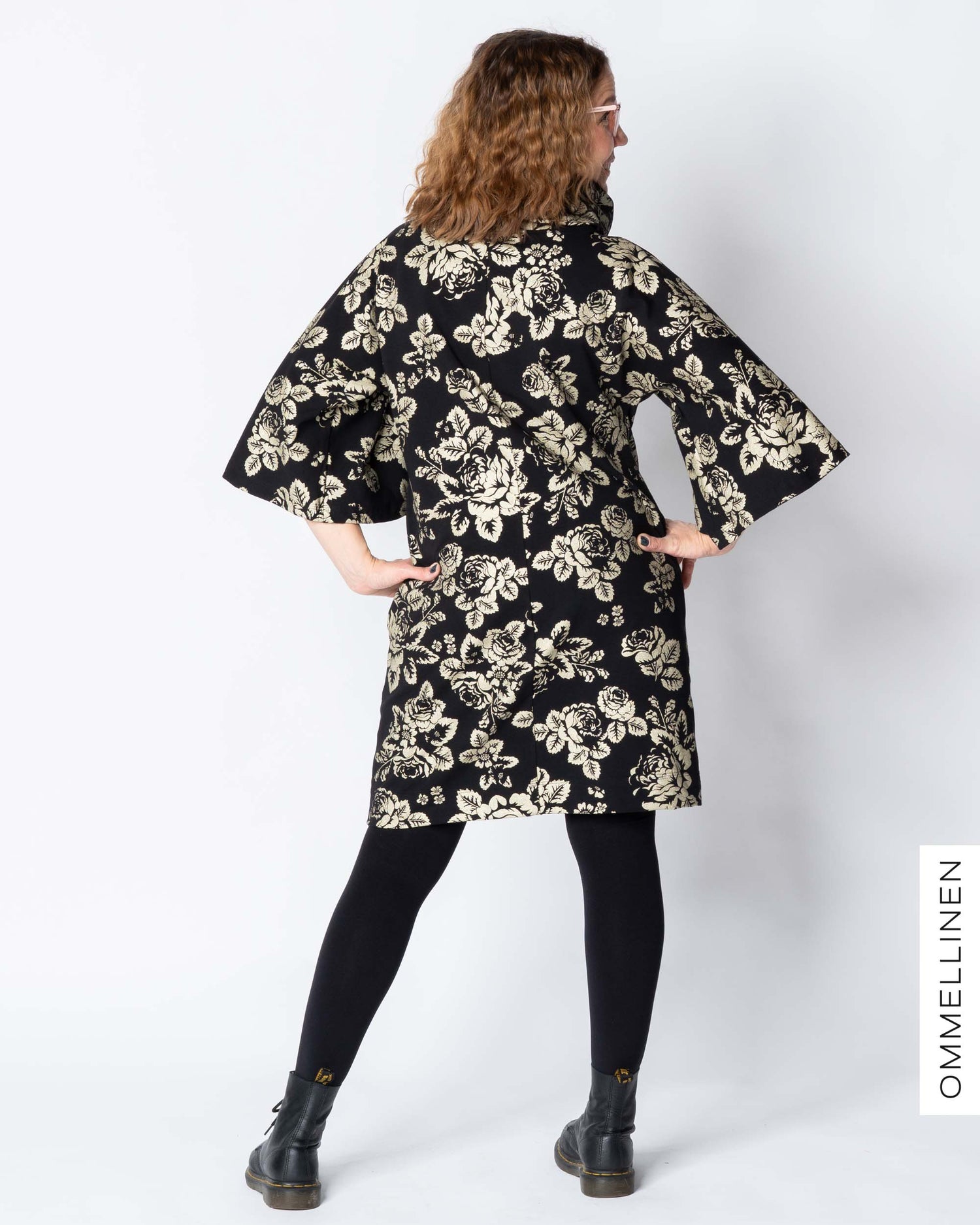 HULMU tunic, Babushka Roses - gold champagne