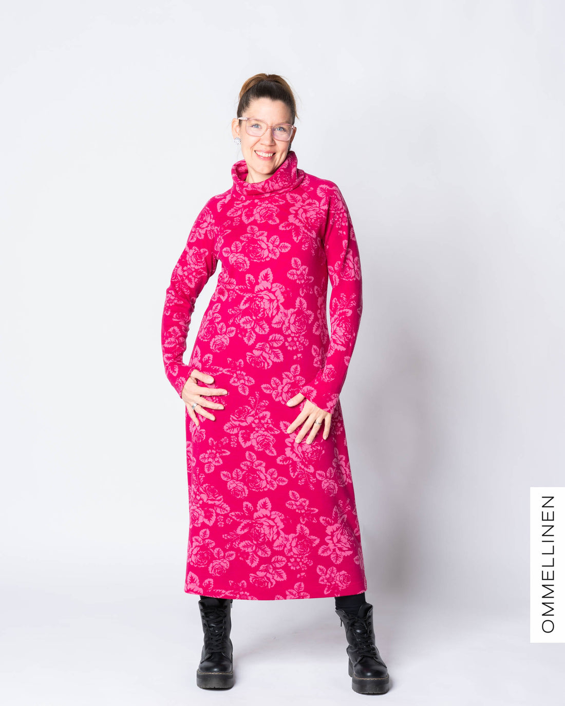 WOOL dress, Babushka Roses - pink