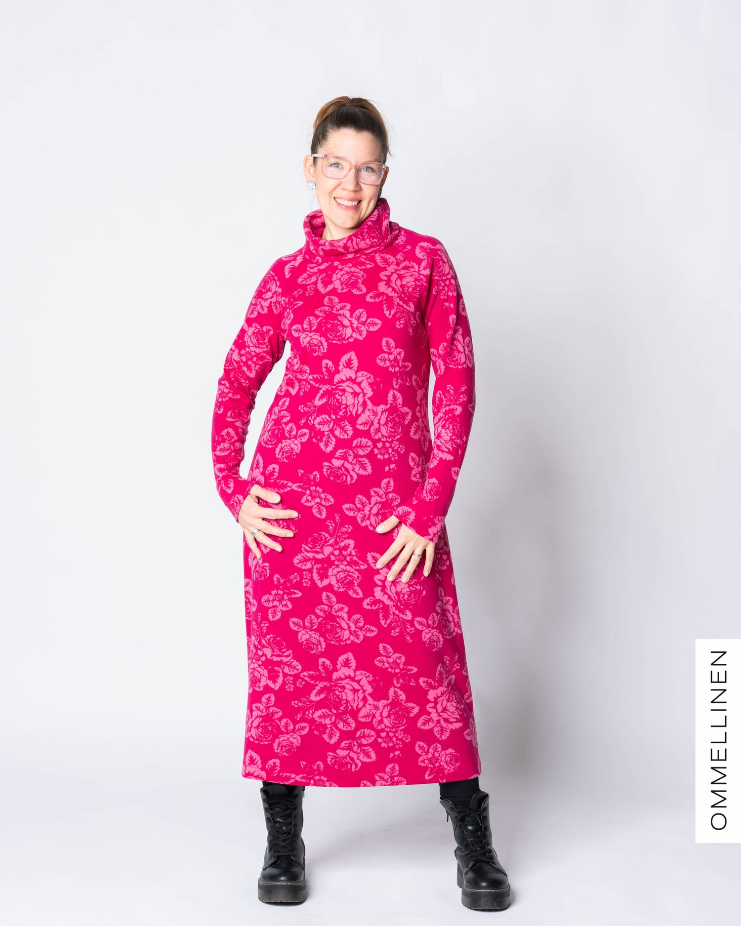 WOOL dress, Babushka Roses - pink