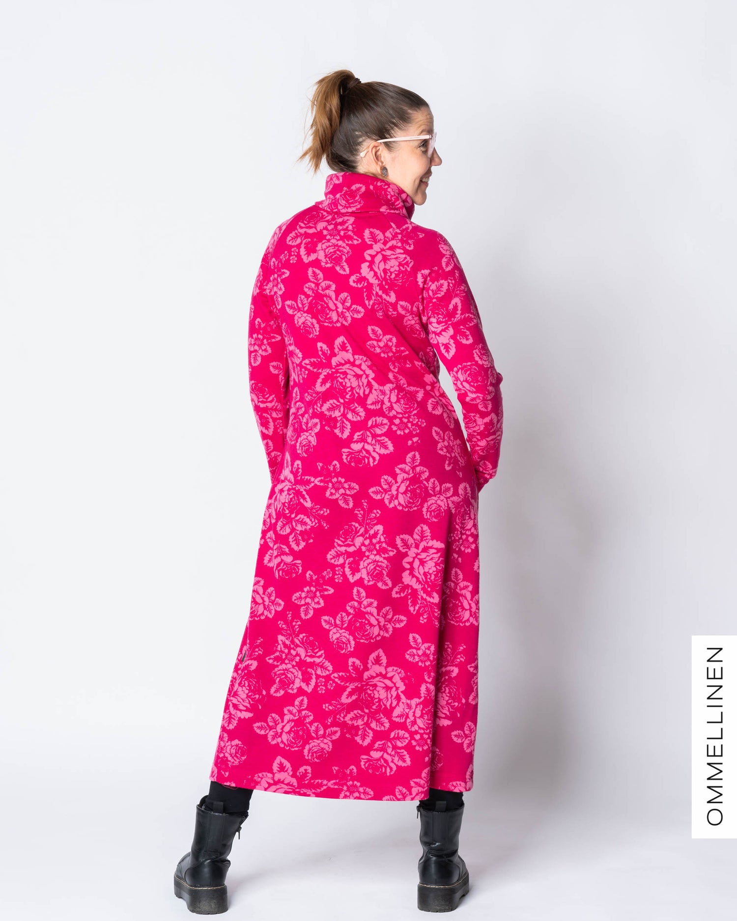 WOOL dress, Babushka Roses - pink