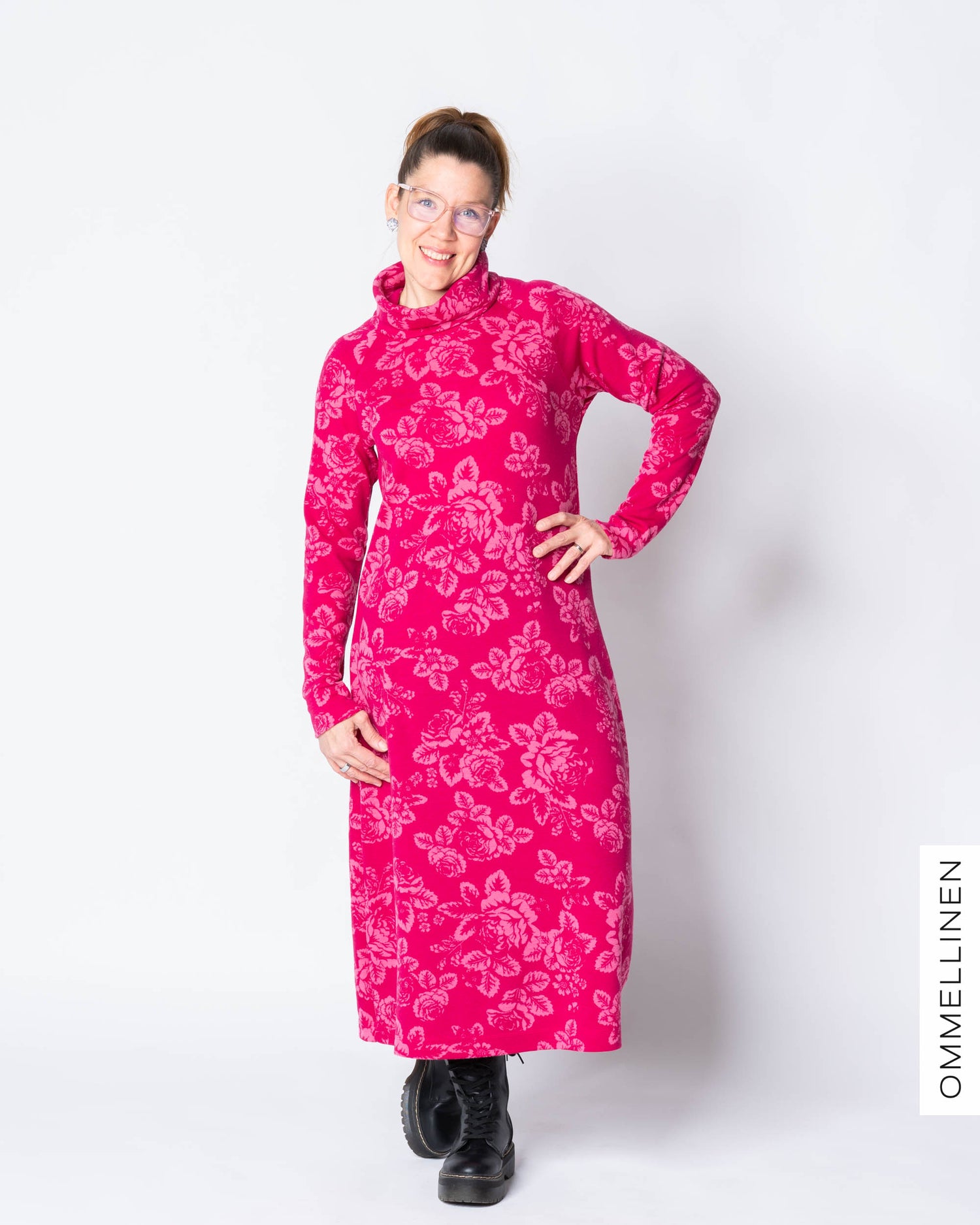 WOOL dress, Babushka Roses - pink