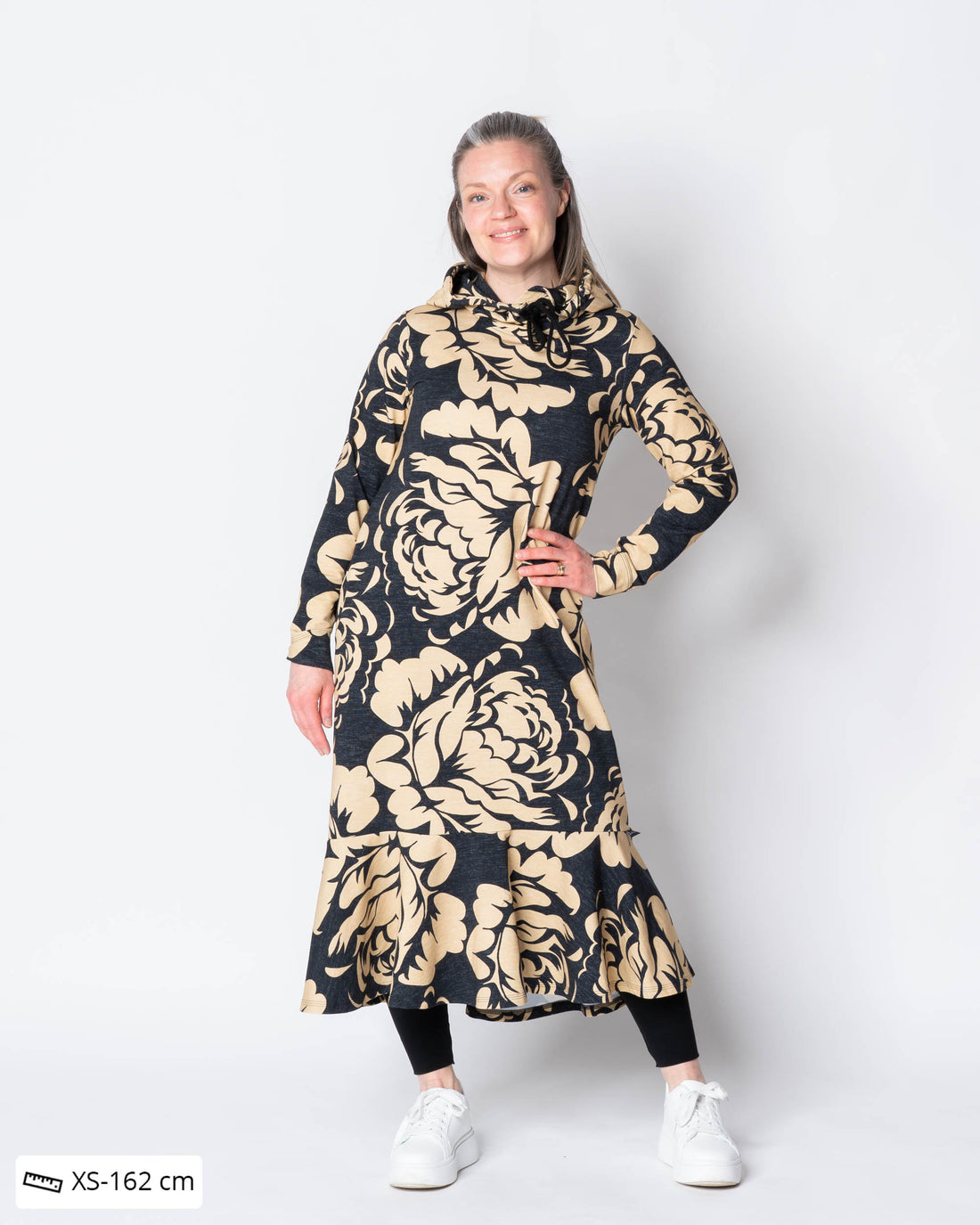 WHOOPS! HULMU hoodie, Babushka Roses Giant - black/sand - XS