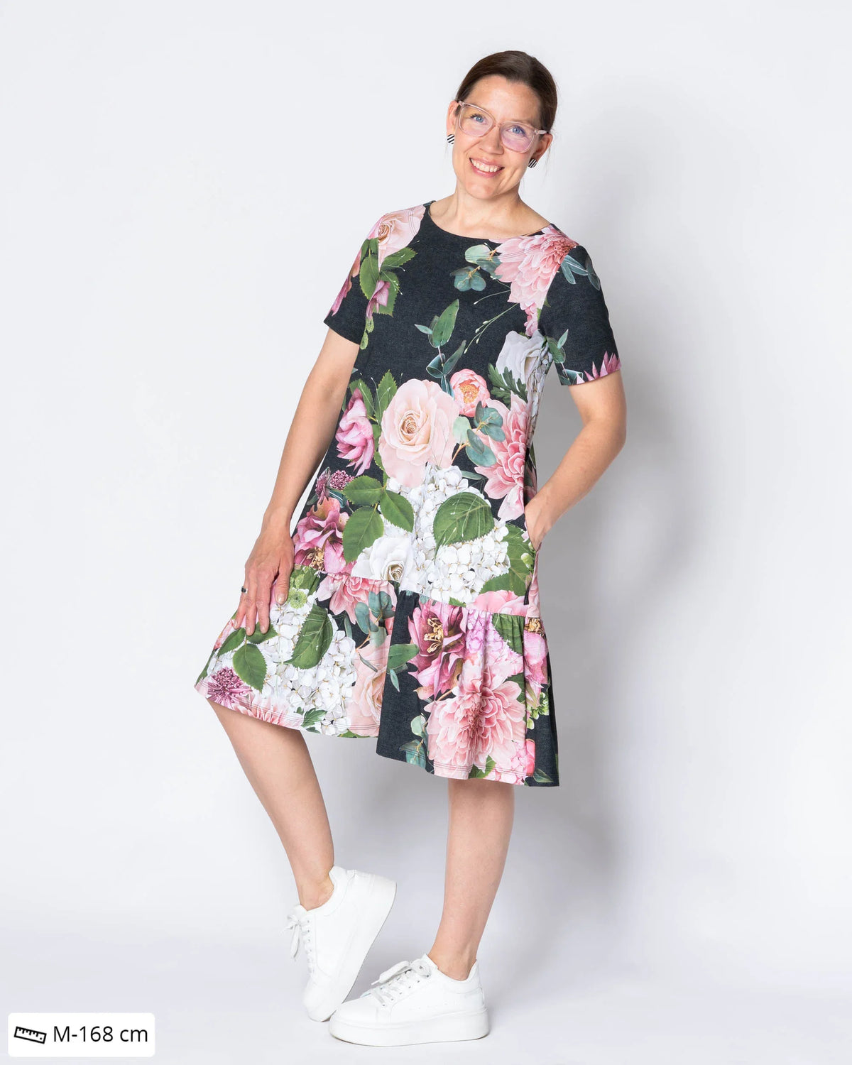 FRILLA dress - short, Kukkakimppu - black