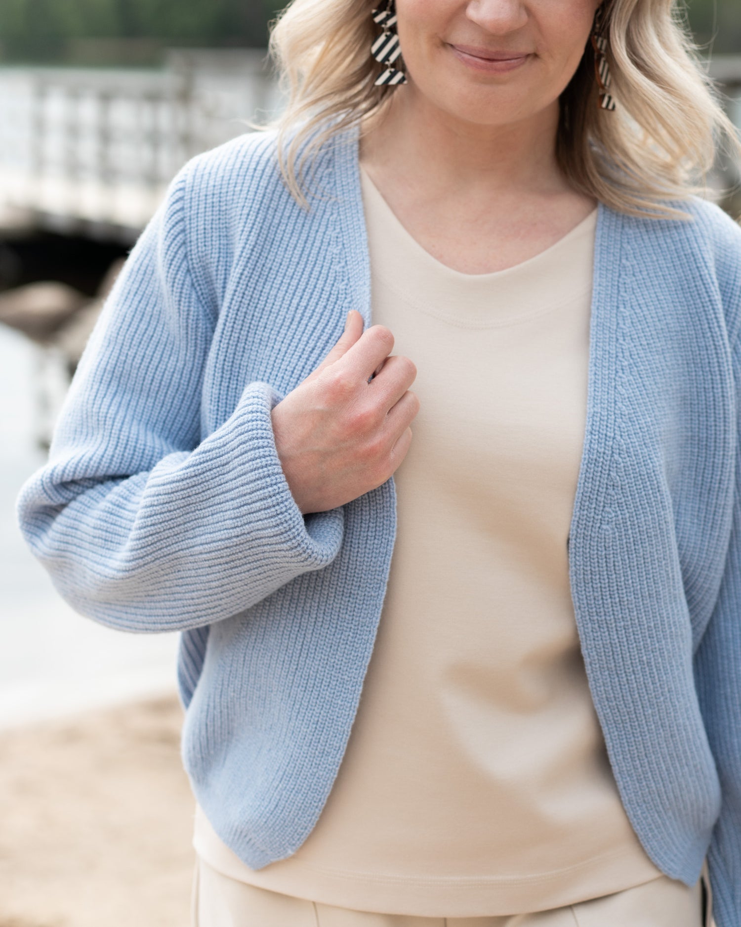 NEULE cardigan - merino, light blue
