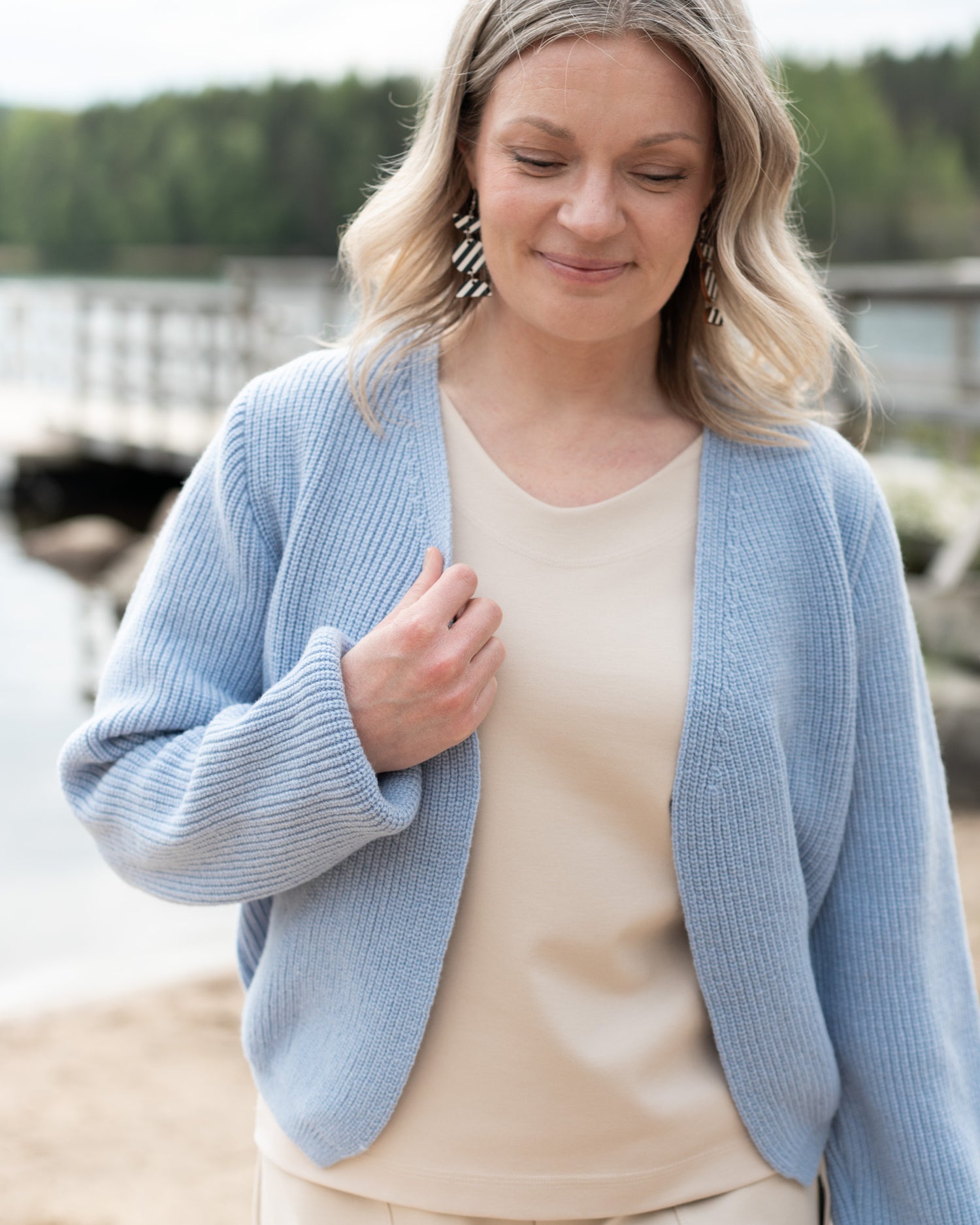 NEULE cardigan - merino, light blue