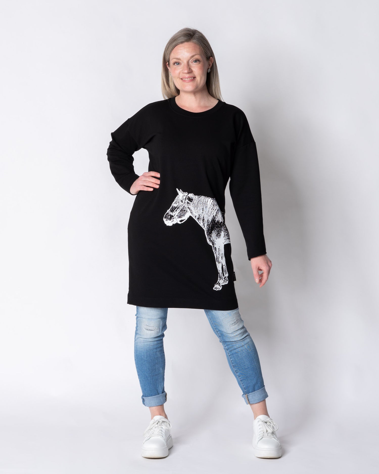 LEMPI tunic, Lähellä - horse