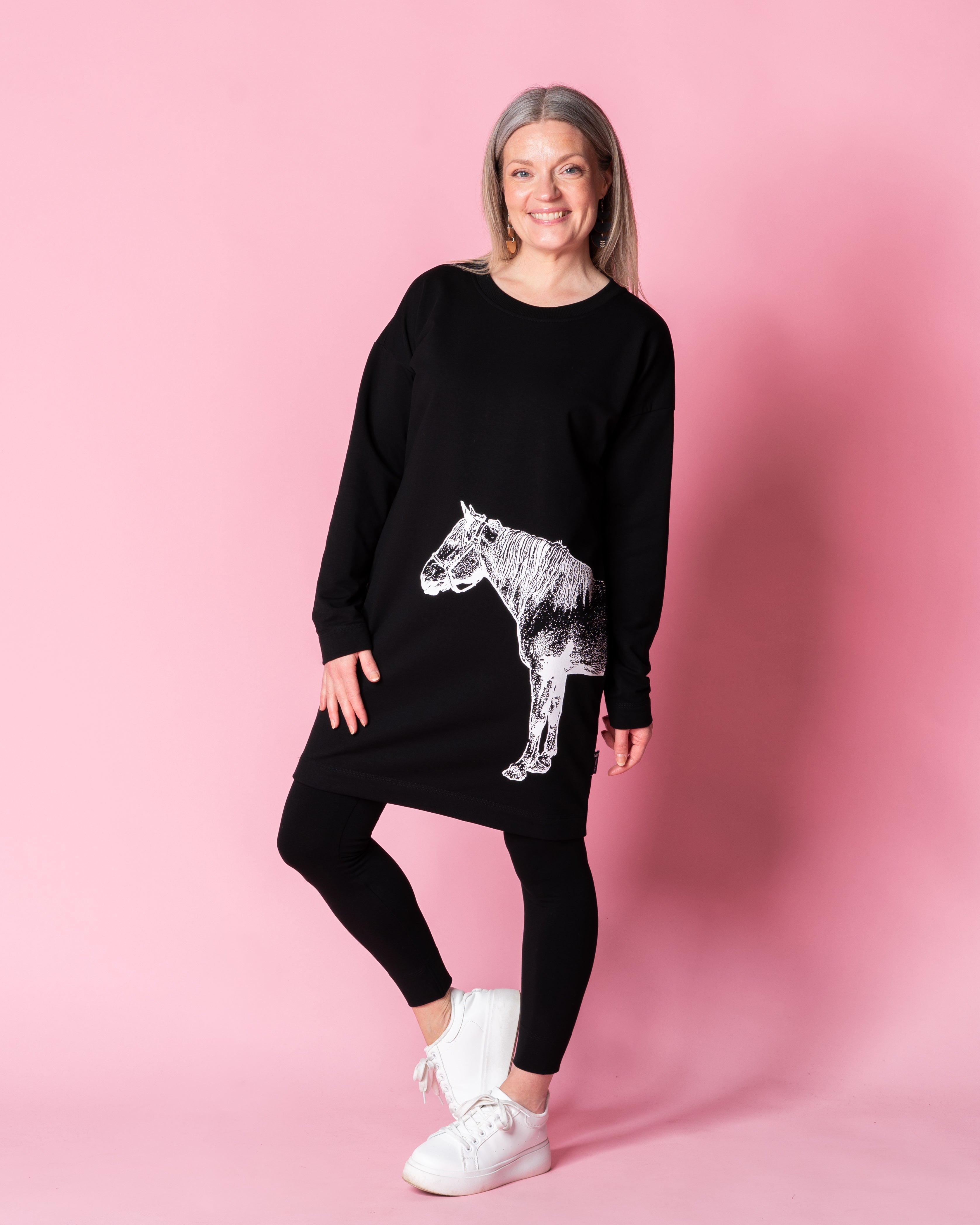 LEMPI tunic, Lähellä - horse