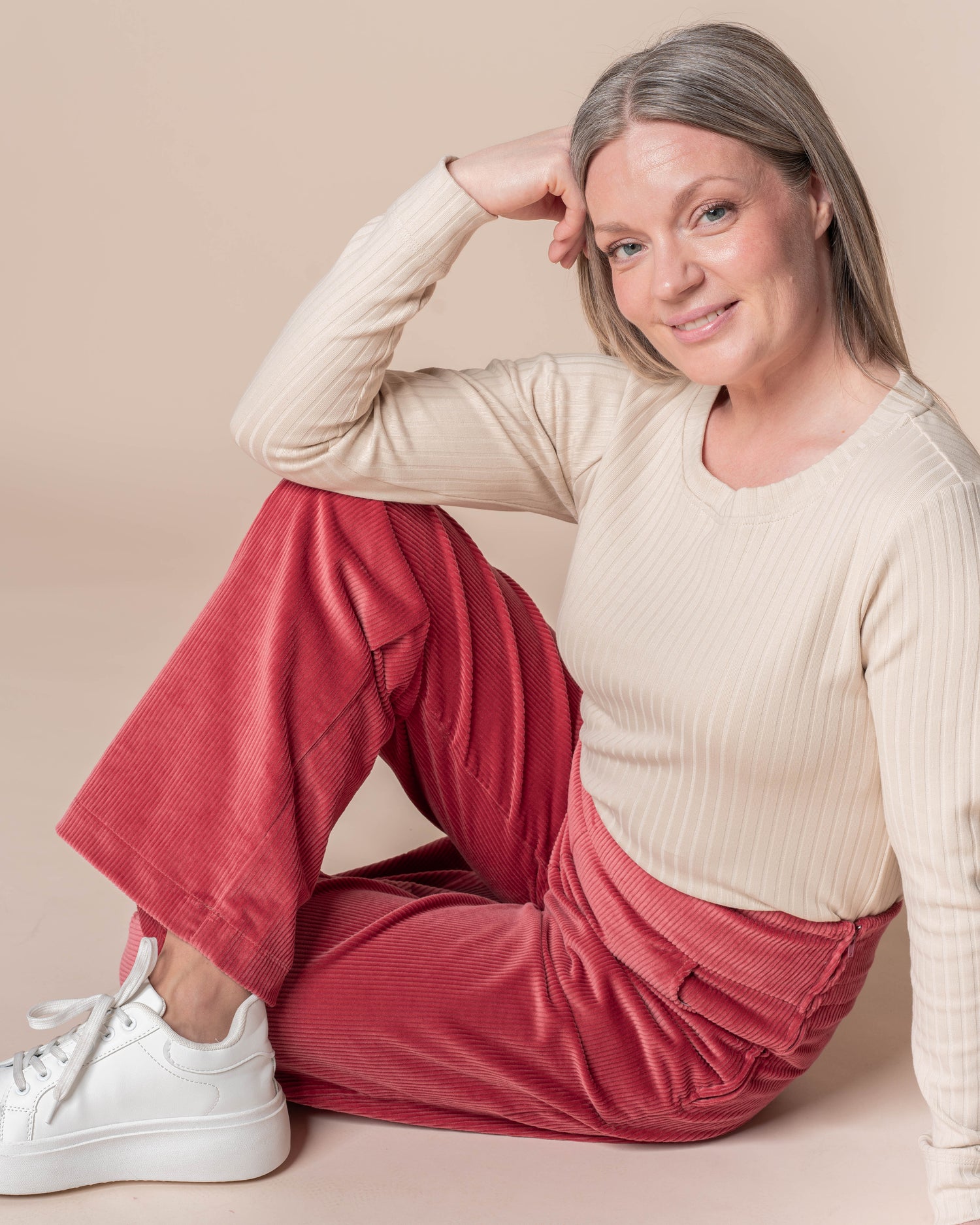 CORDUROY pants - NORMAL LENGTH, deep coral